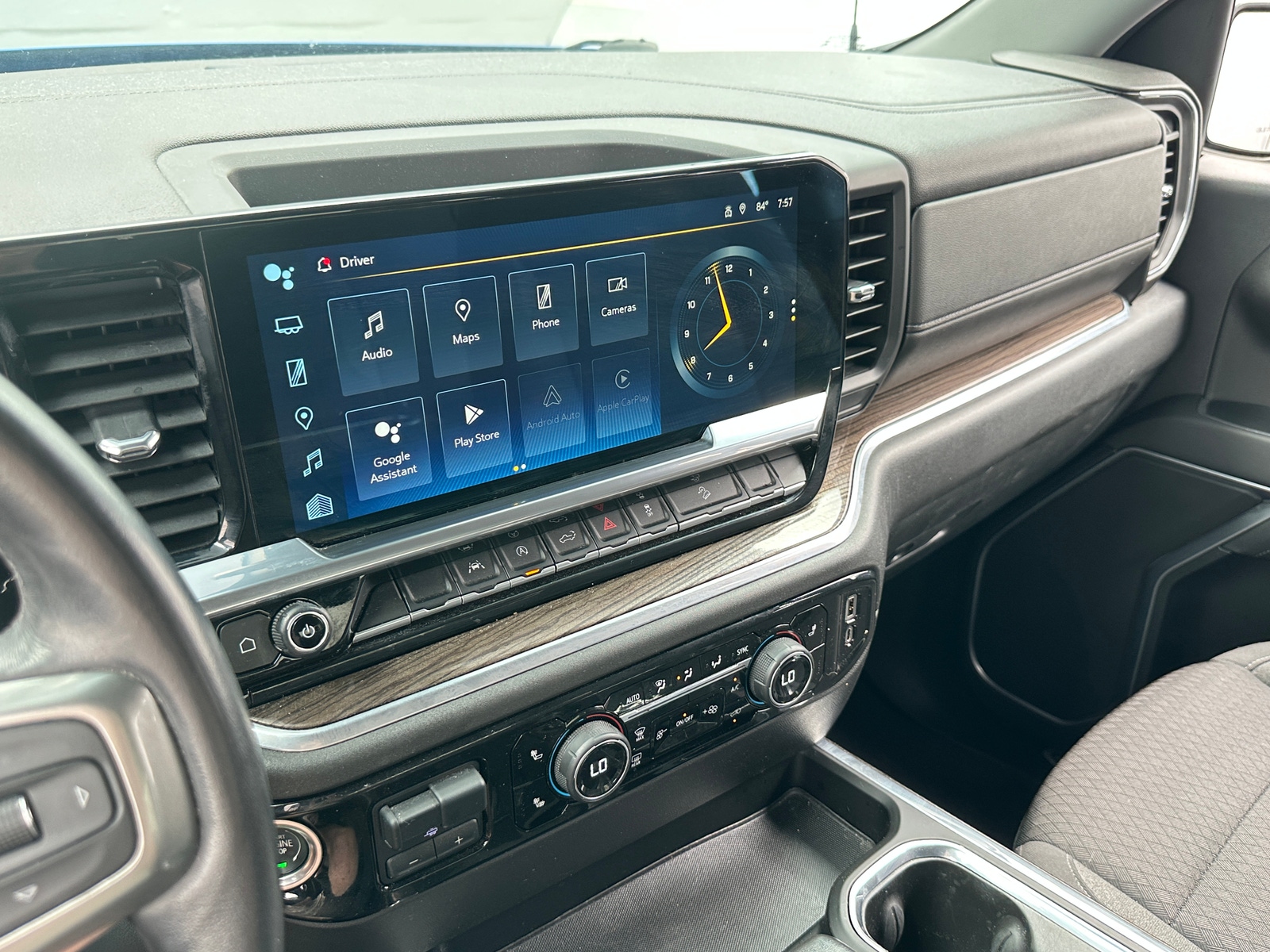 Thumbnail: 2022 Chevrolet Silverado 1500 - 4