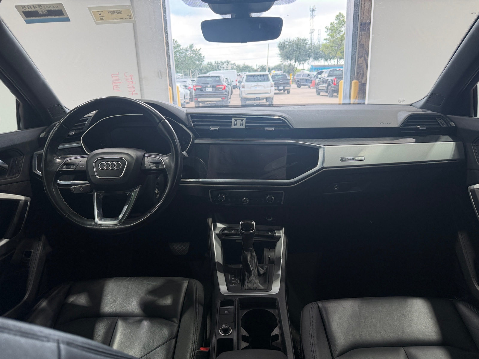 Thumbnail: 2021 Audi Q3 - 3