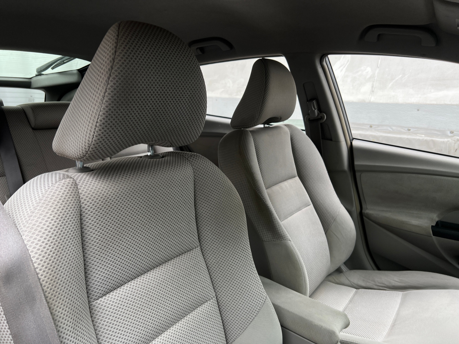 Thumbnail: 2011 Honda Insight - 2