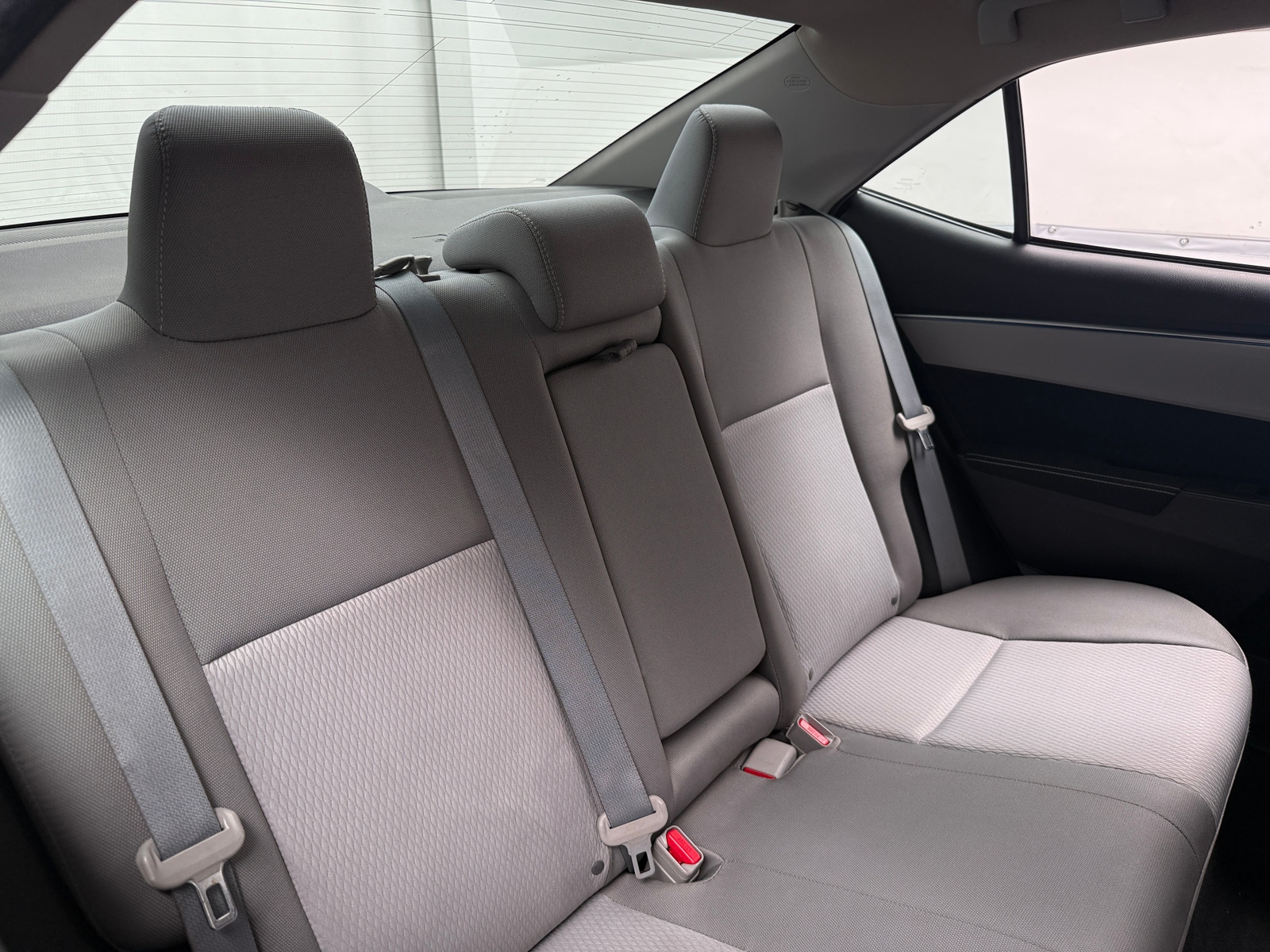 Thumbnail: 2015 Toyota Corolla - 6