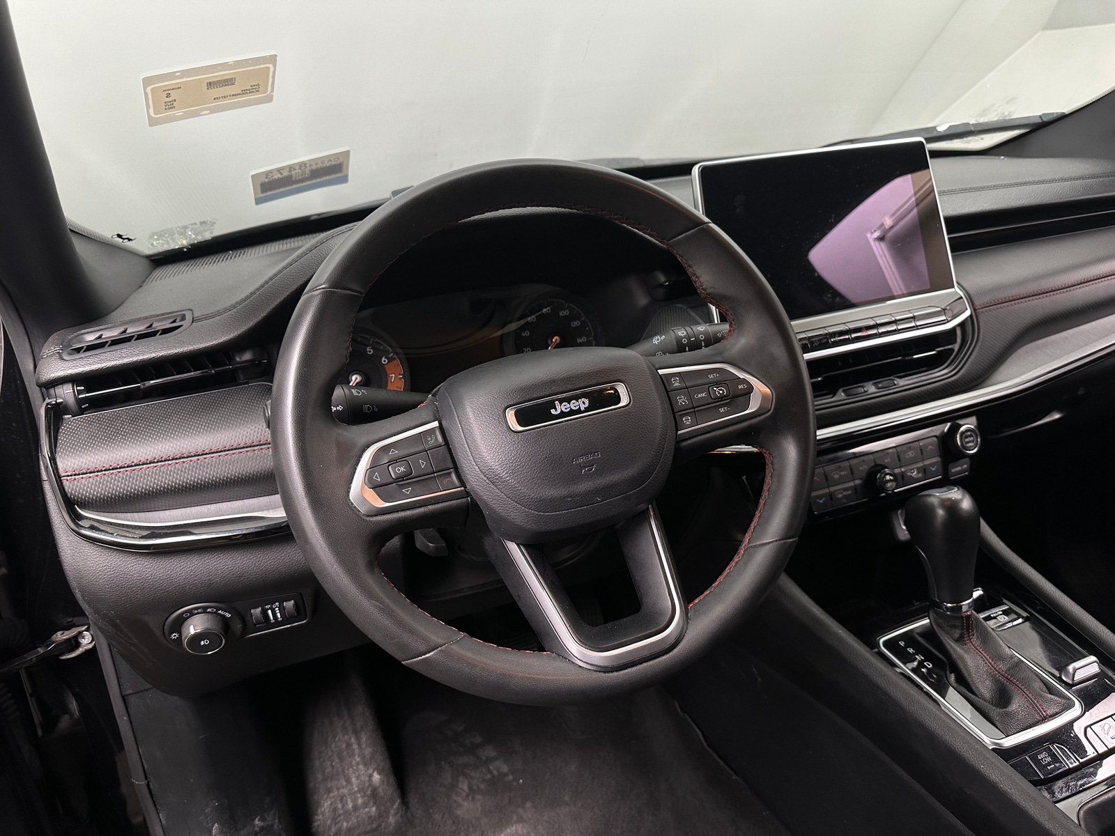 Thumbnail: 2024 Jeep Compass - 5
