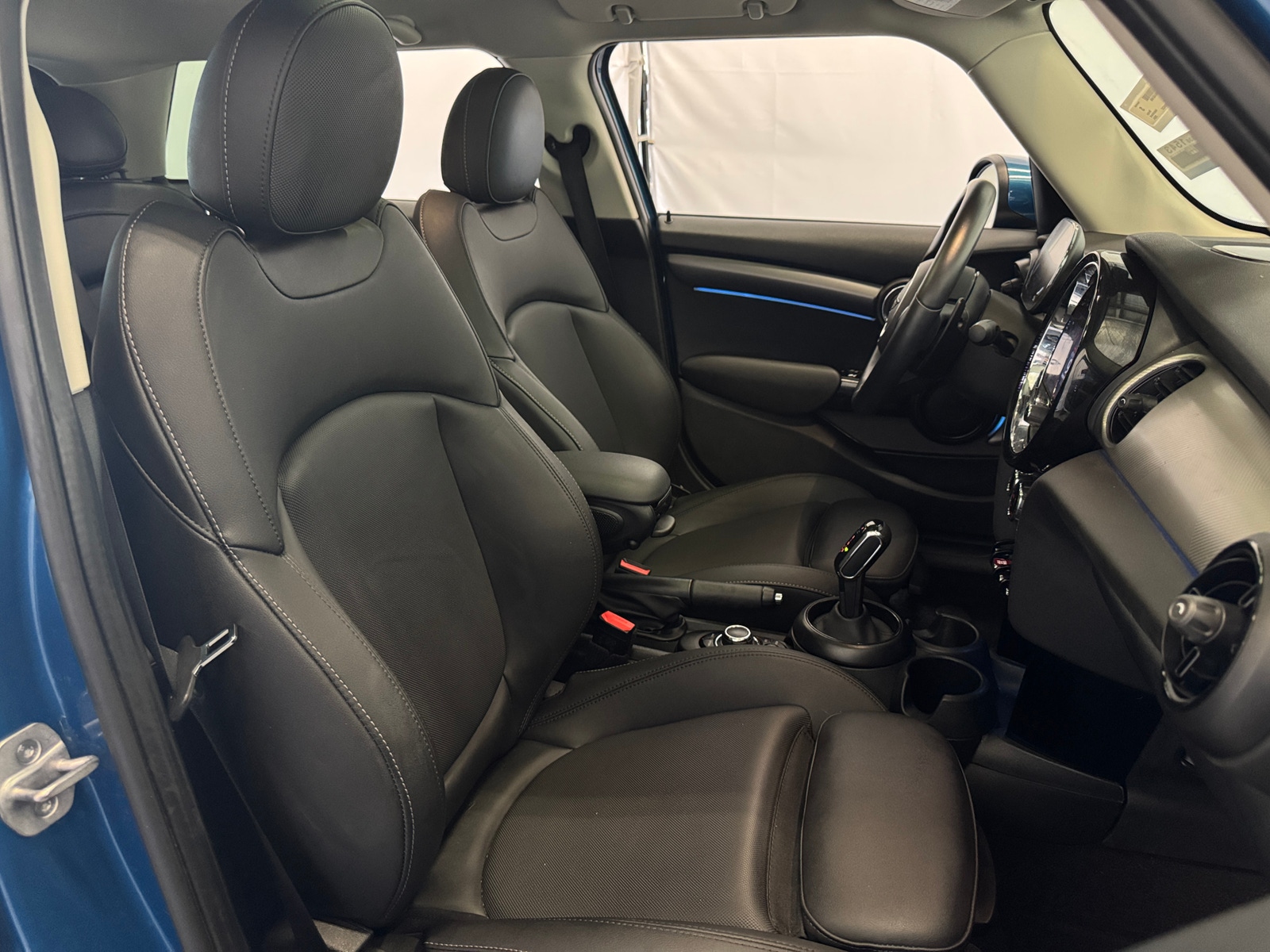 Thumbnail: 2024 MINI Cooper Hardtop - 2