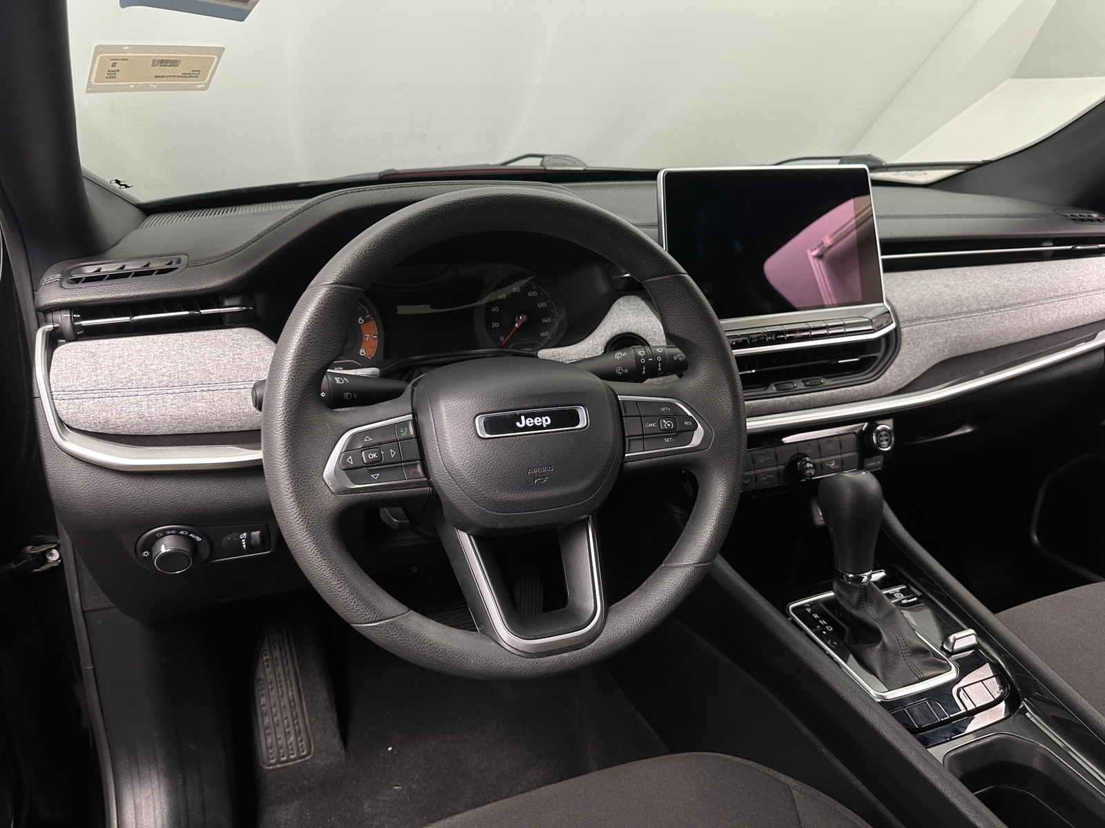 Thumbnail: 2023 Jeep Compass - 5