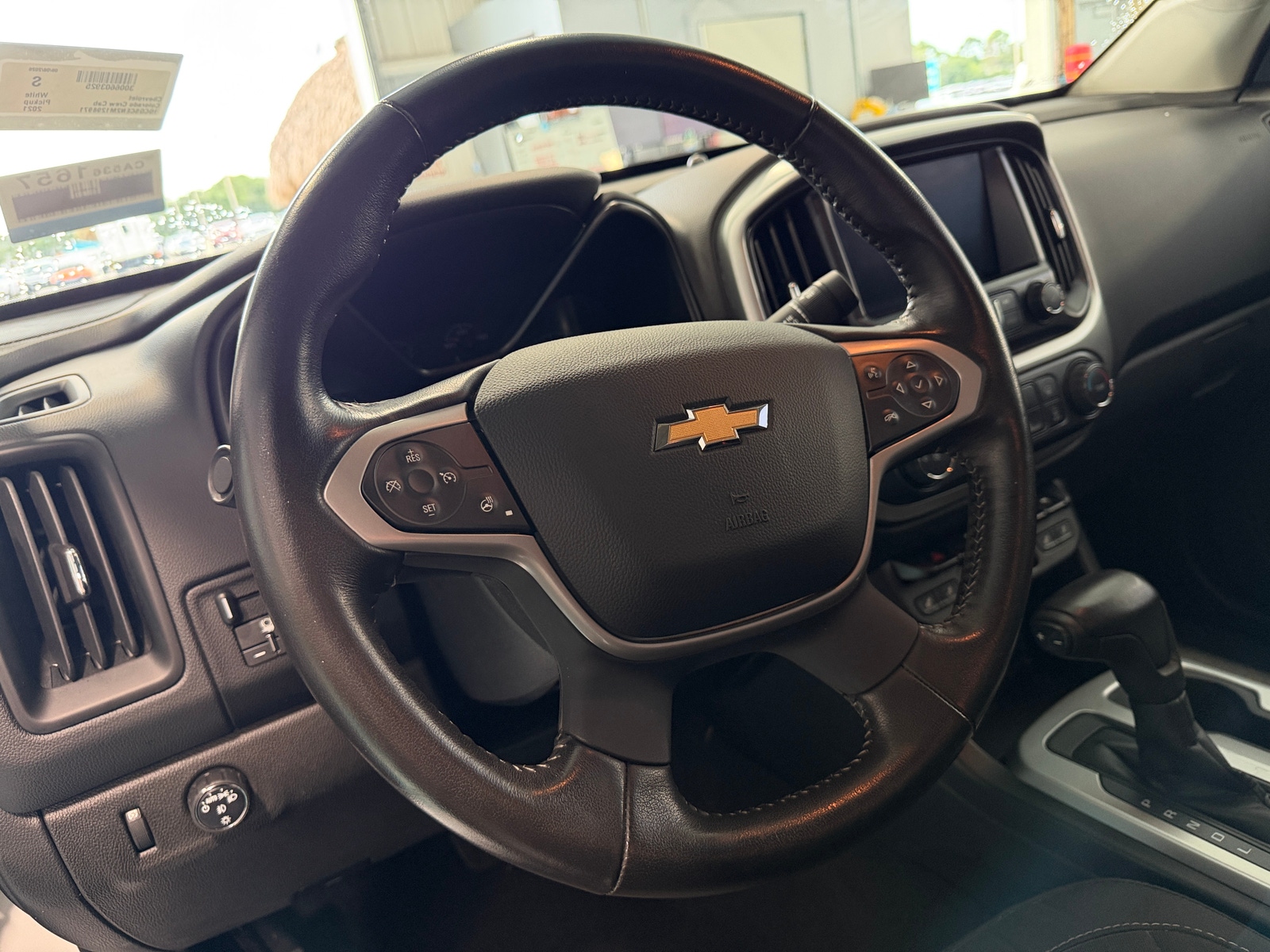 Thumbnail: 2021 Chevrolet Colorado - 5