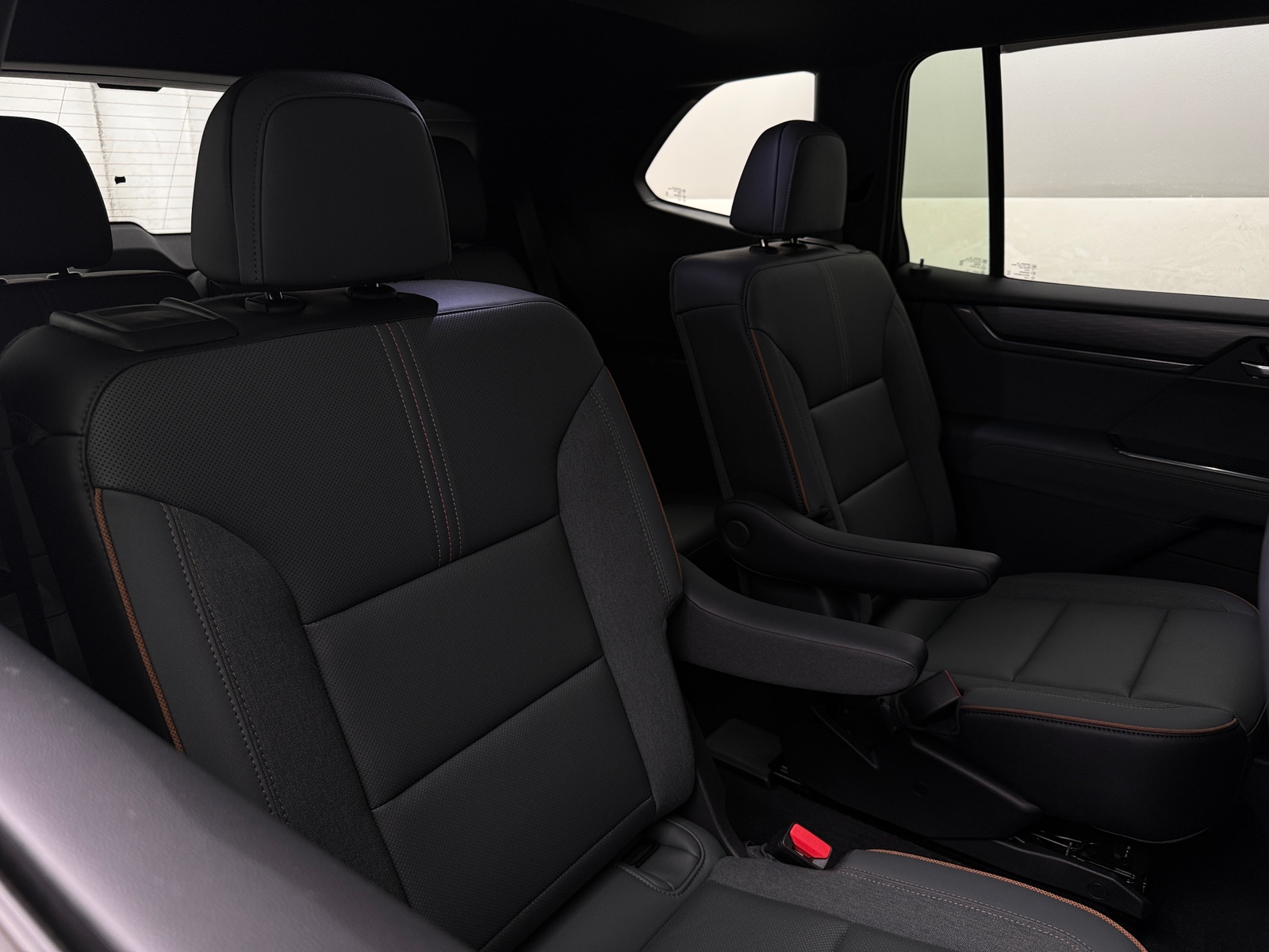 Thumbnail: 2026 GMC Acadia - 5