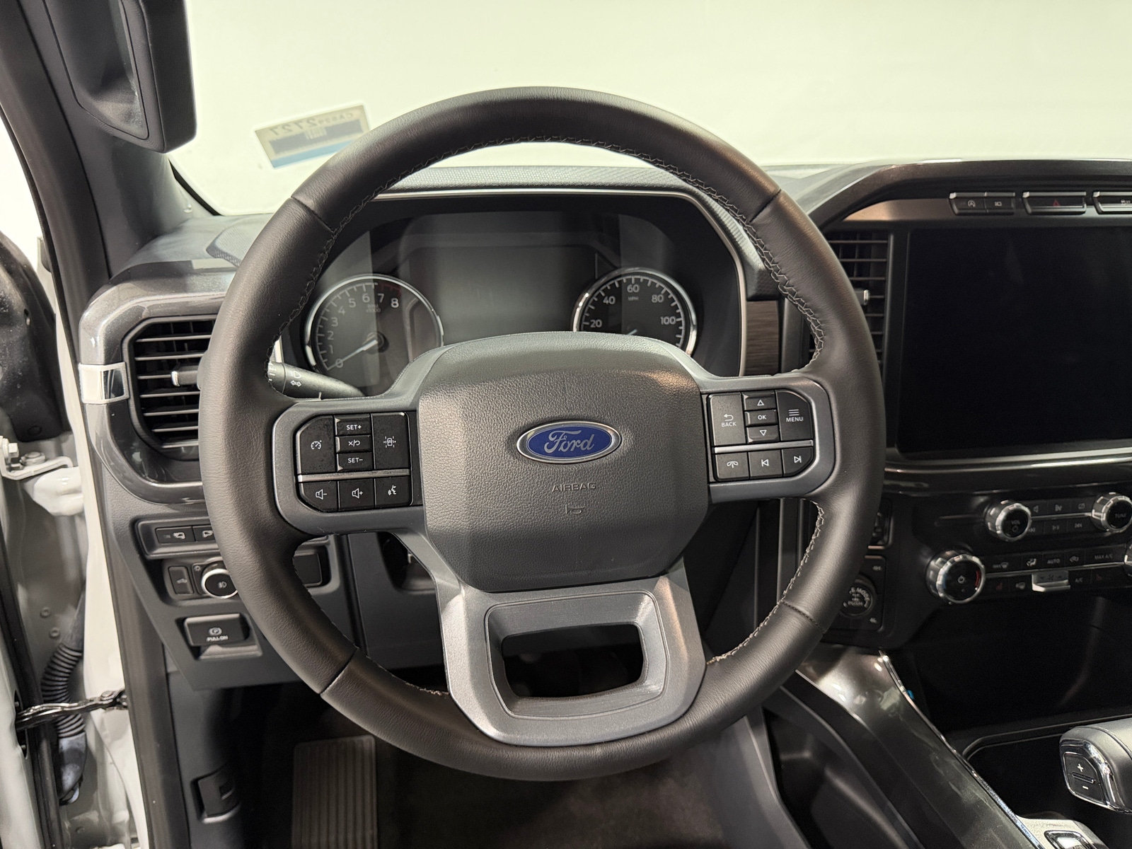Thumbnail: 2023 Ford Econoline - 5