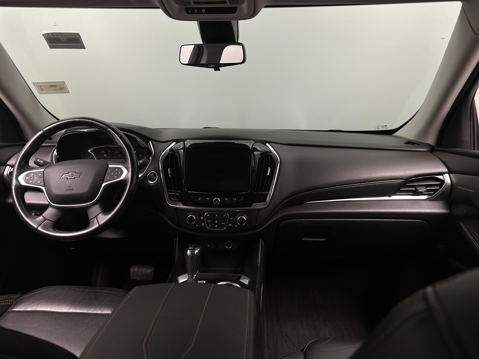 Thumbnail: 2020 Chevrolet Traverse - 2