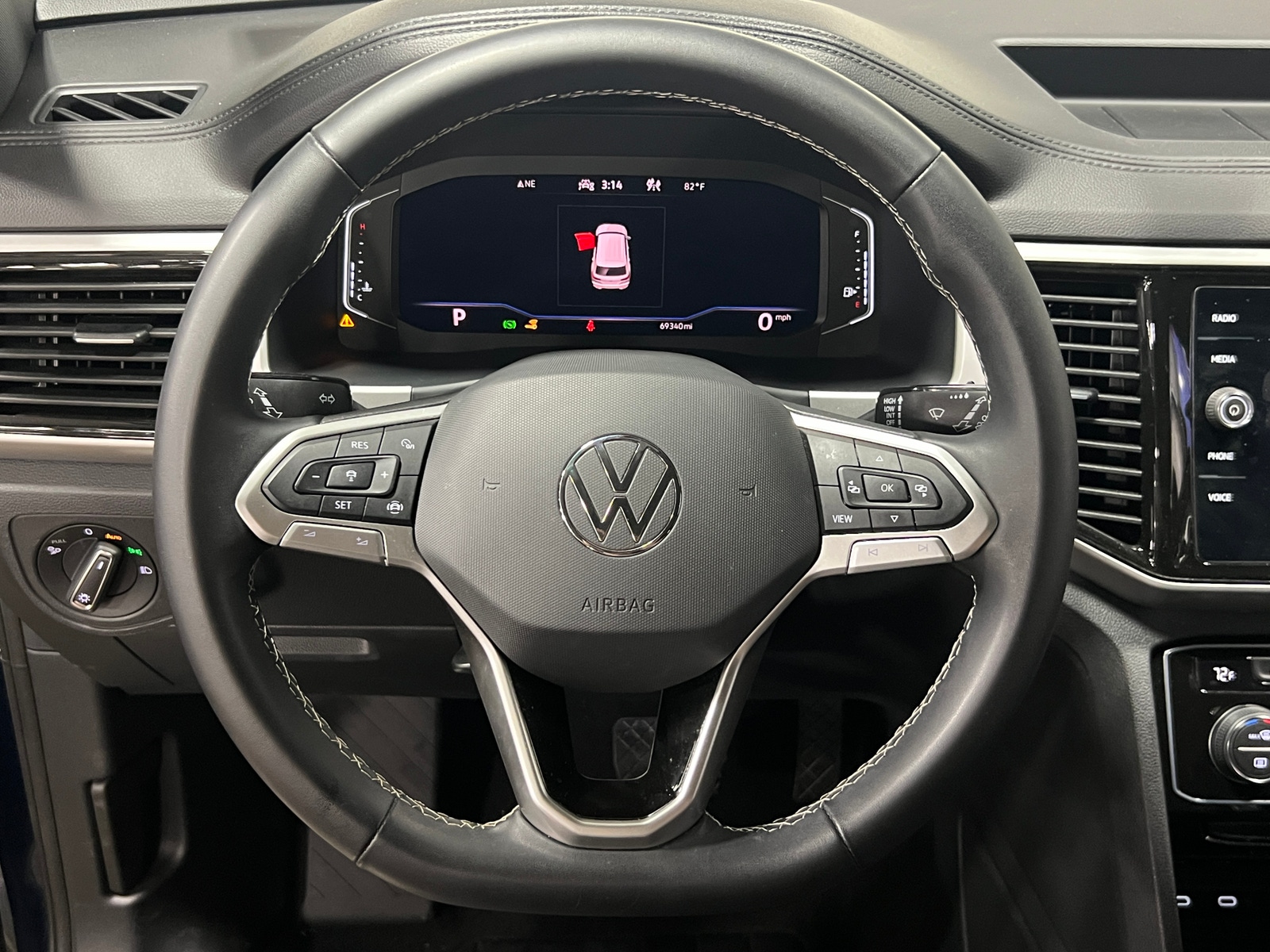 Thumbnail: 2022 Volkswagen Atlas - 5