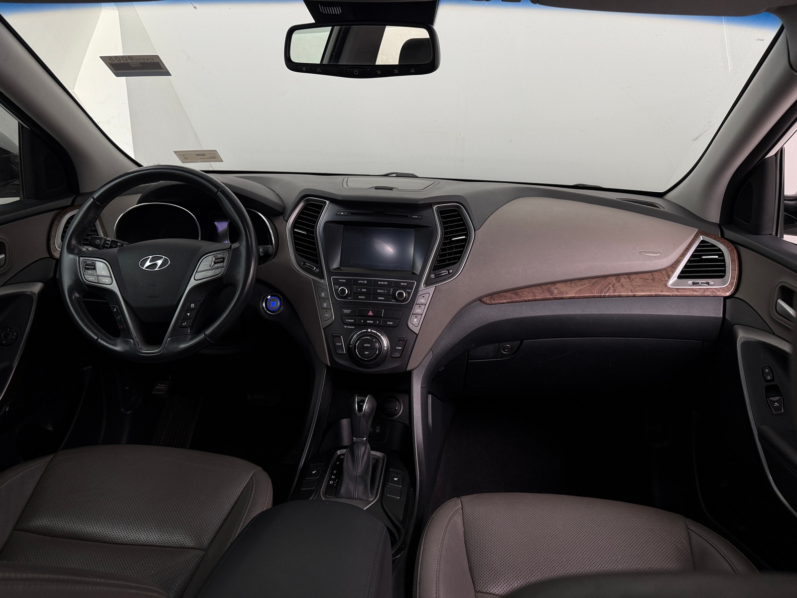 Thumbnail: 2017 Hyundai Santa Fe - 2