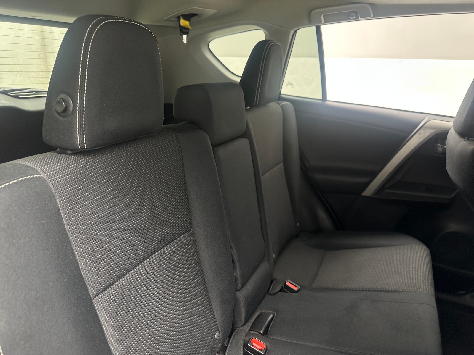 Thumbnail: 2016 Toyota RAV4 - 6
