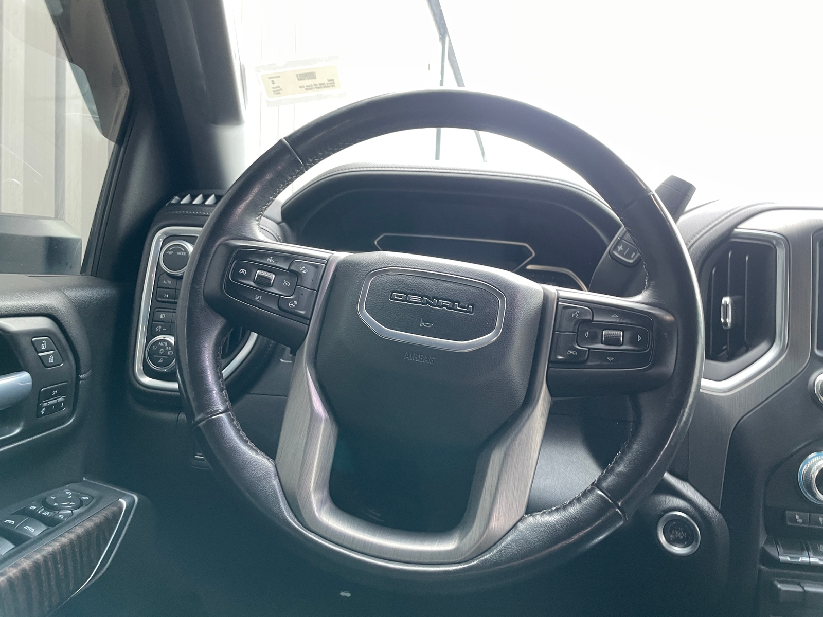 Thumbnail: 2021 GMC Sierra 2500 - 4