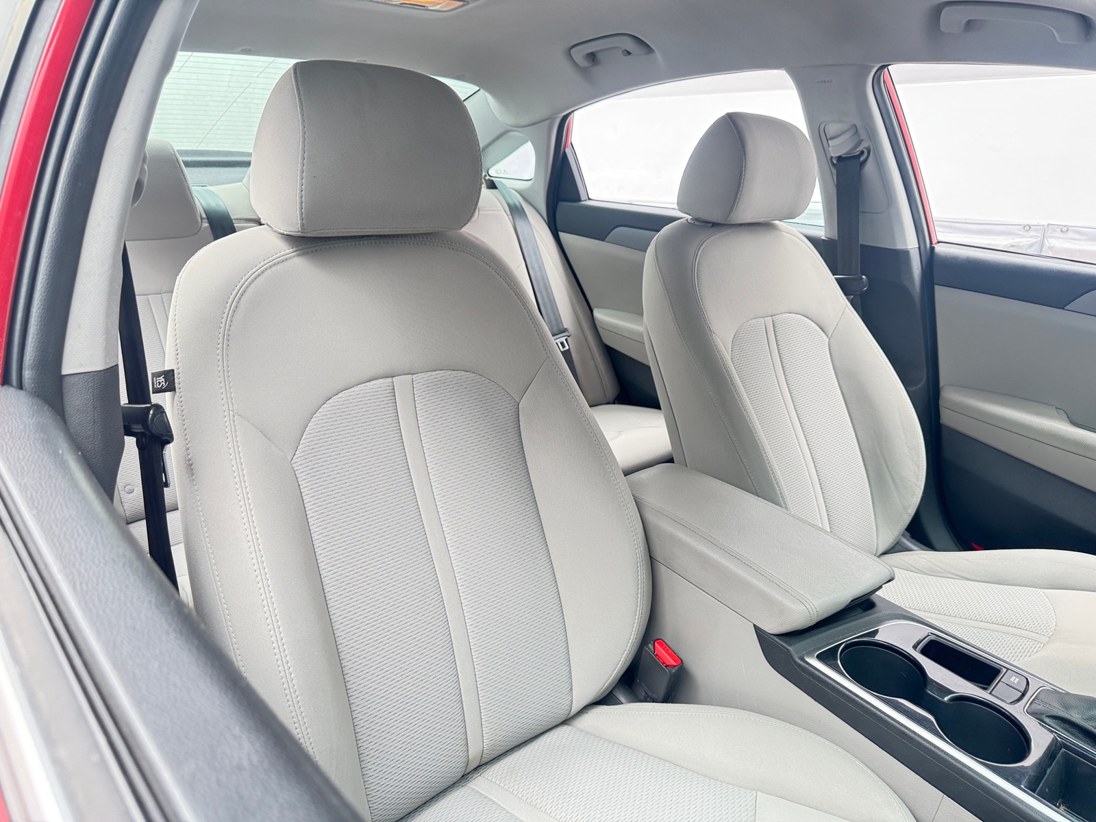Thumbnail: 2019 Hyundai Sonata - 2