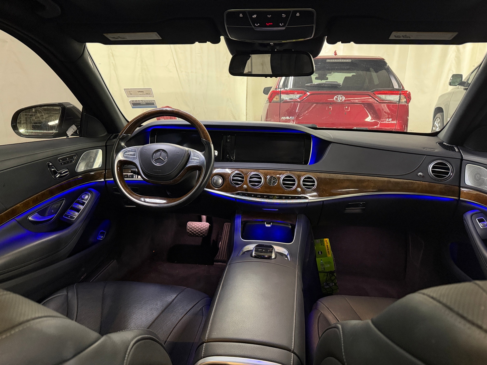 Thumbnail: 2017 Mercedes-Benz S-Class - 2