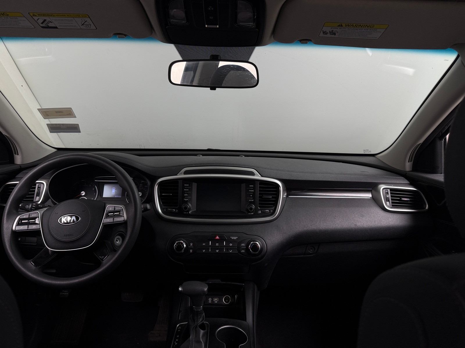 Thumbnail: 2020 Kia Sorento - 3