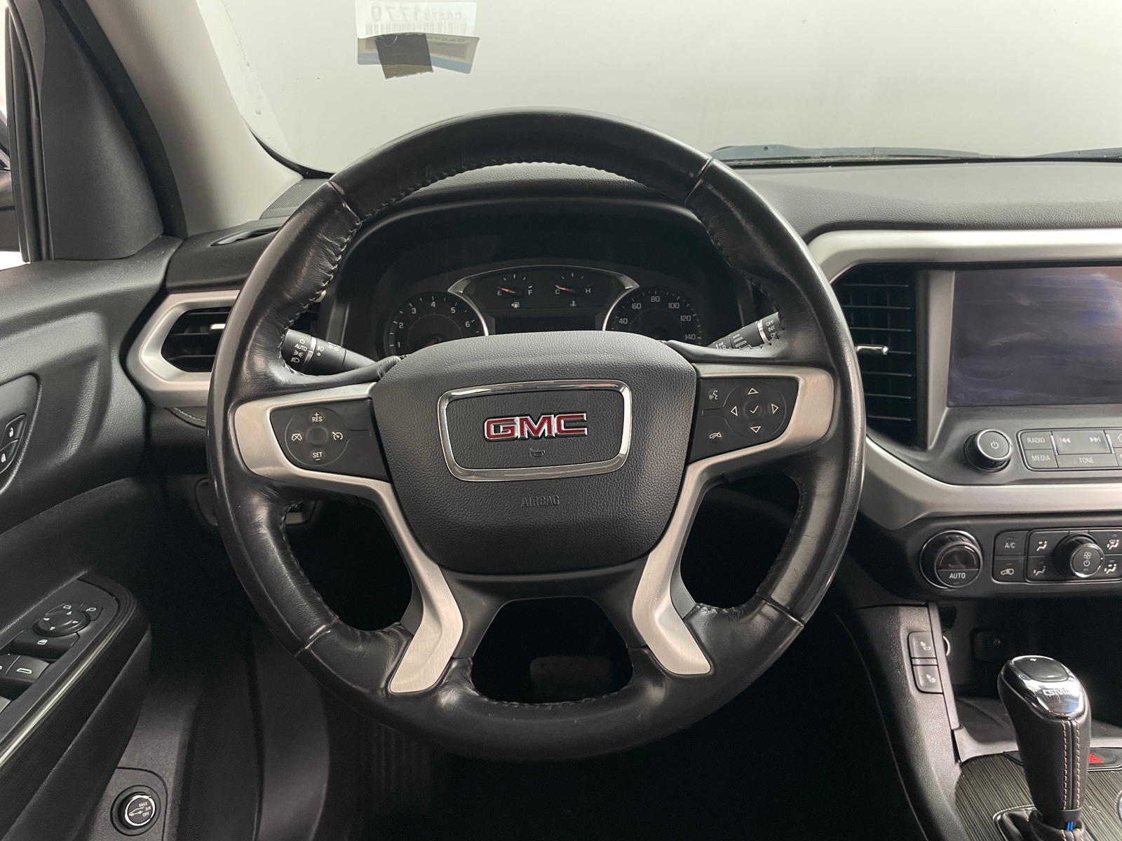 Thumbnail: 2019 GMC Acadia - 4