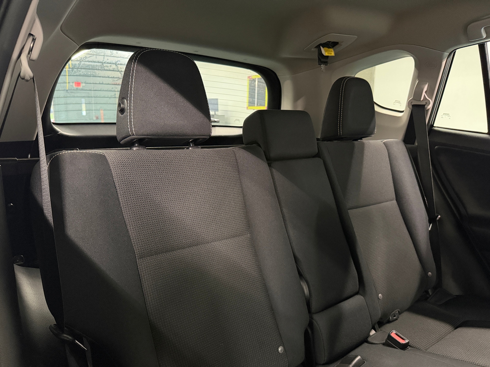 Thumbnail: 2018 Toyota RAV4 - 6