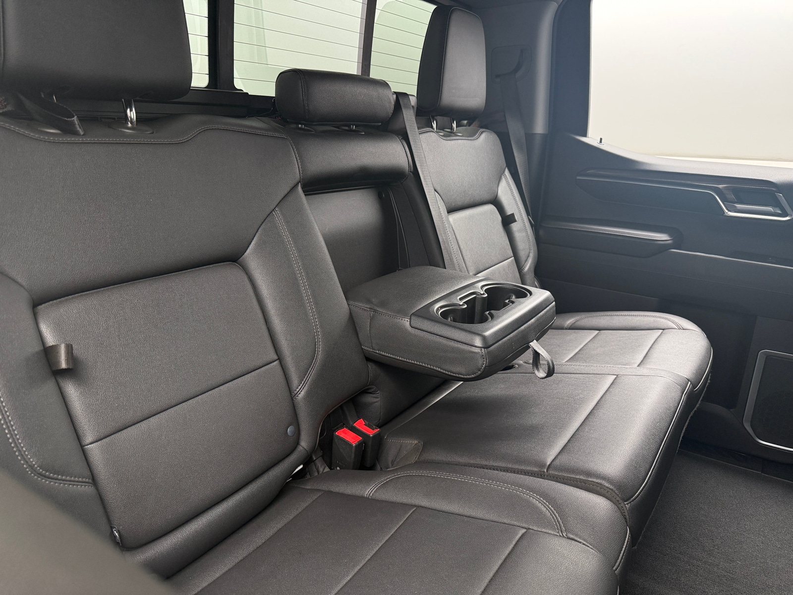Thumbnail: 2022 Chevrolet Silverado 1500 - 6