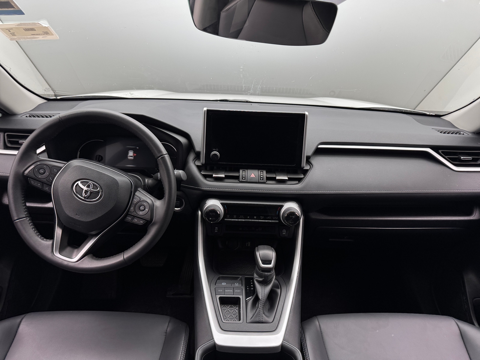 Thumbnail: 2025 Toyota RAV4 - 2