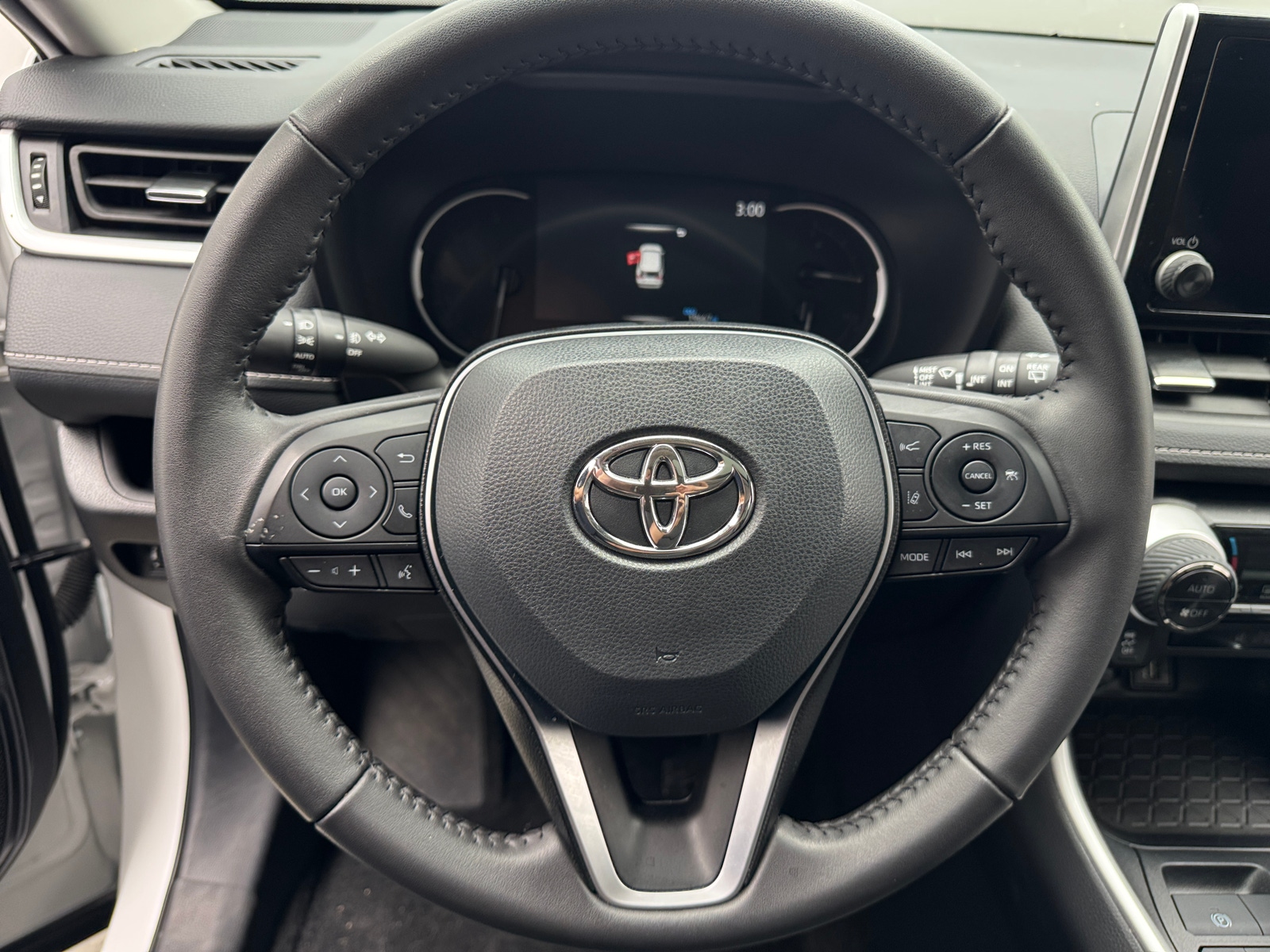 Thumbnail: 2025 Toyota RAV4 - 4