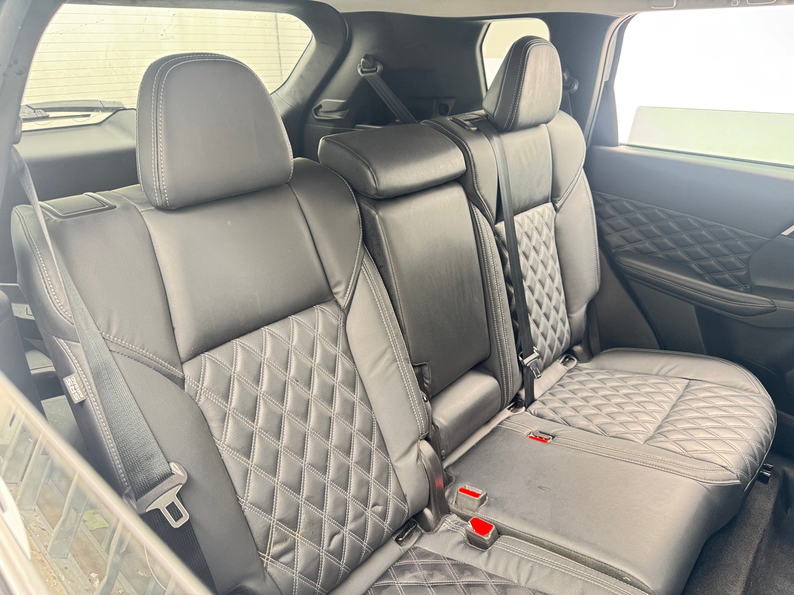 Thumbnail: 2022 Mitsubishi Outlander - 5