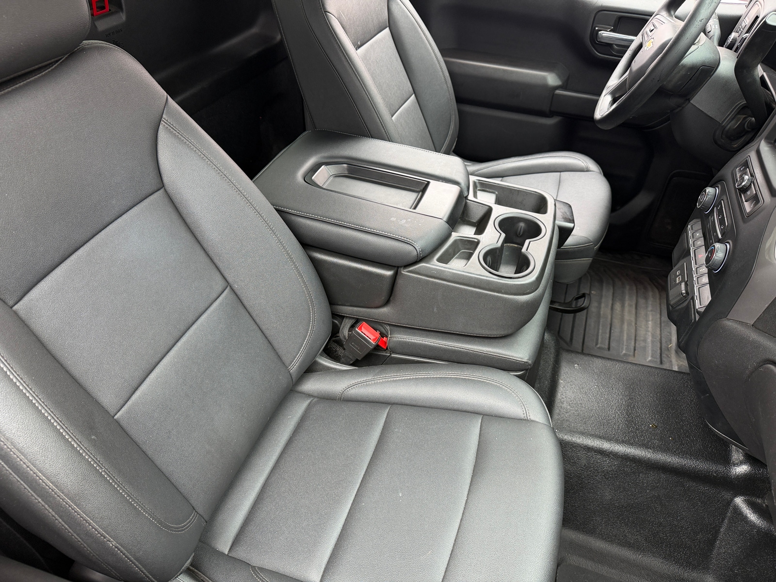 Thumbnail: 2023 Chevrolet Silverado 1500 - 2