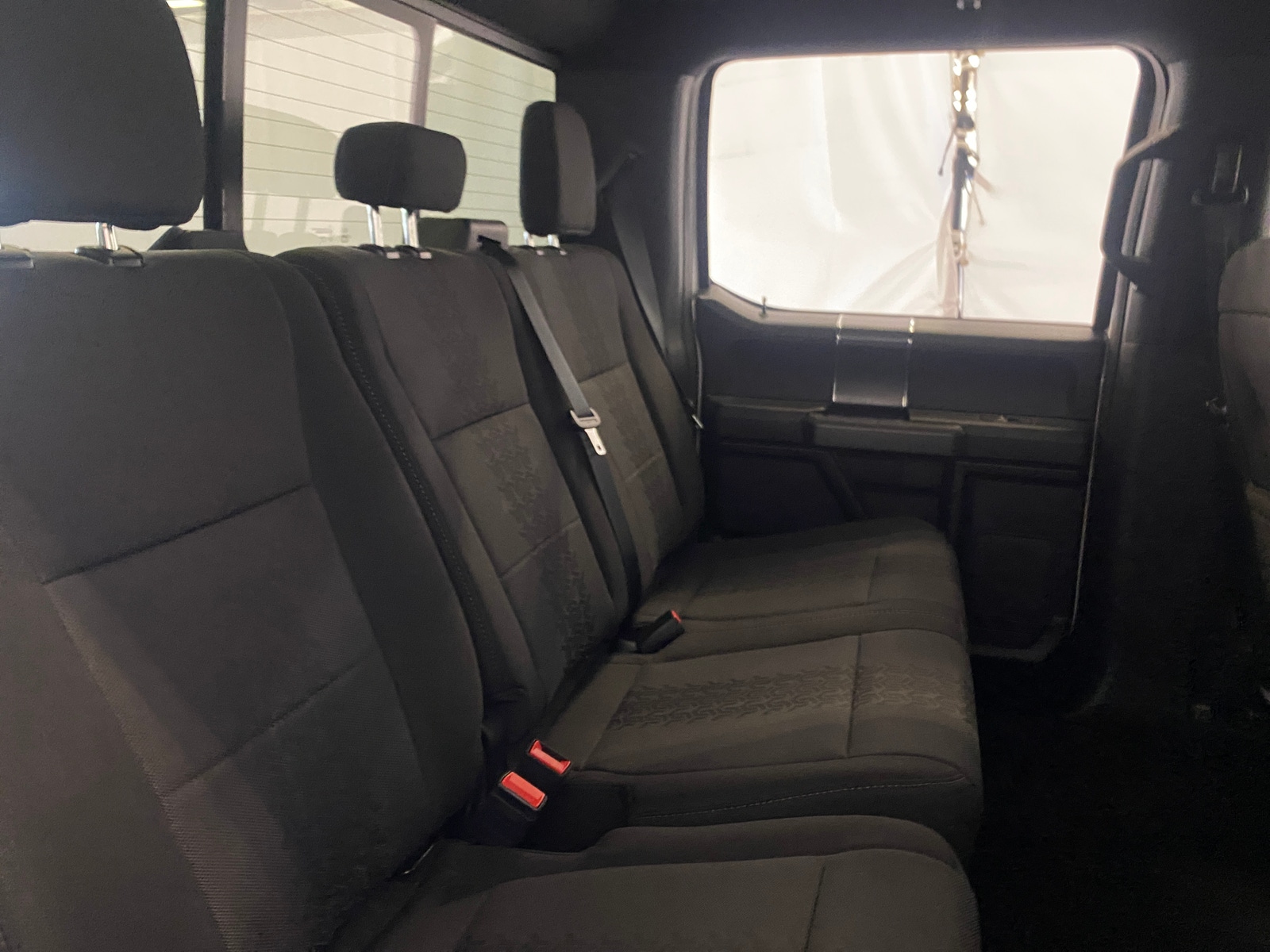 Thumbnail: 2018 Ford Econoline - 6