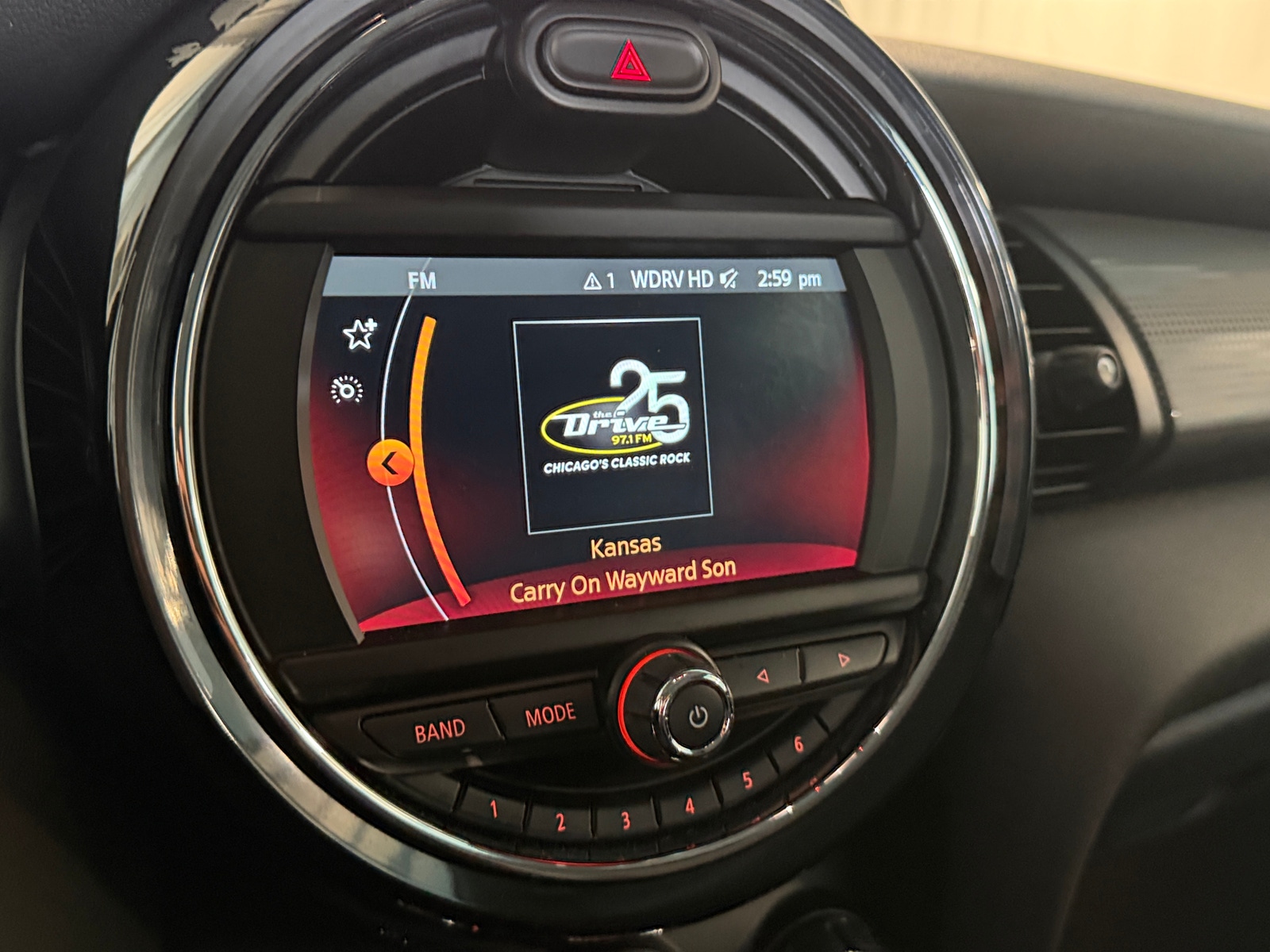 Thumbnail: 2019 MINI Cooper Hardtop - 3