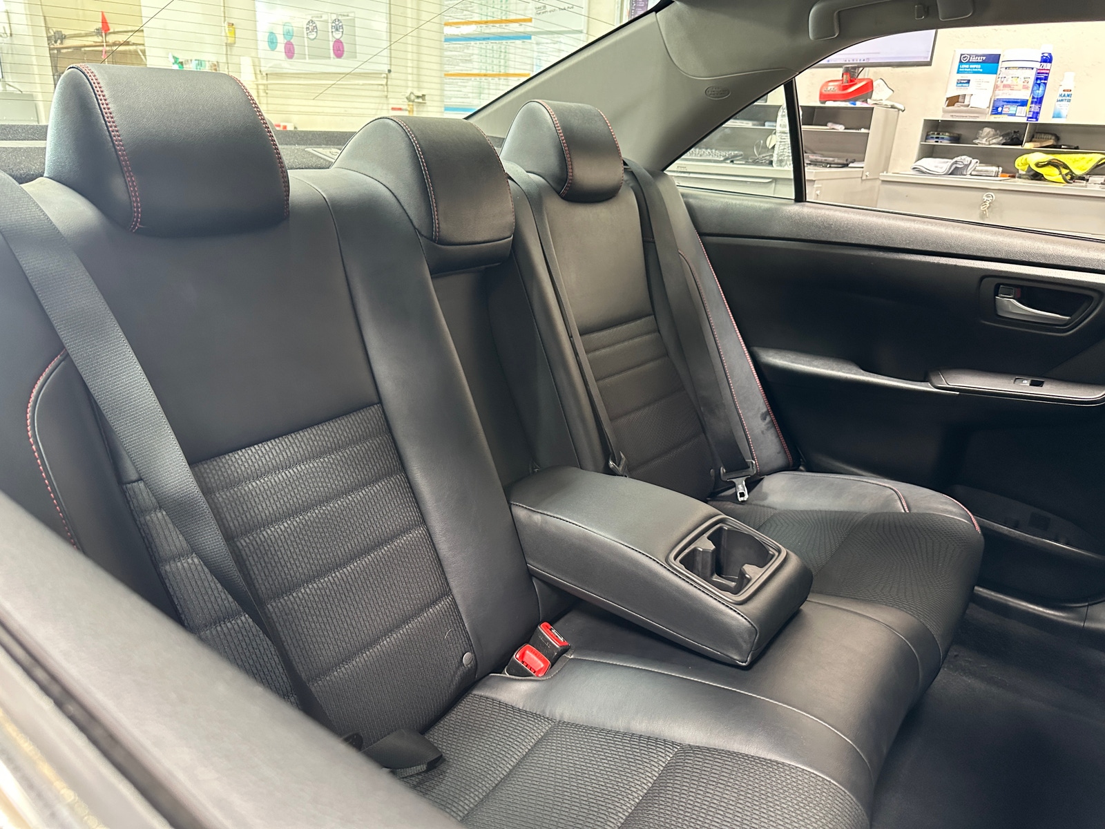 Thumbnail: 2016 Toyota Camry - 6