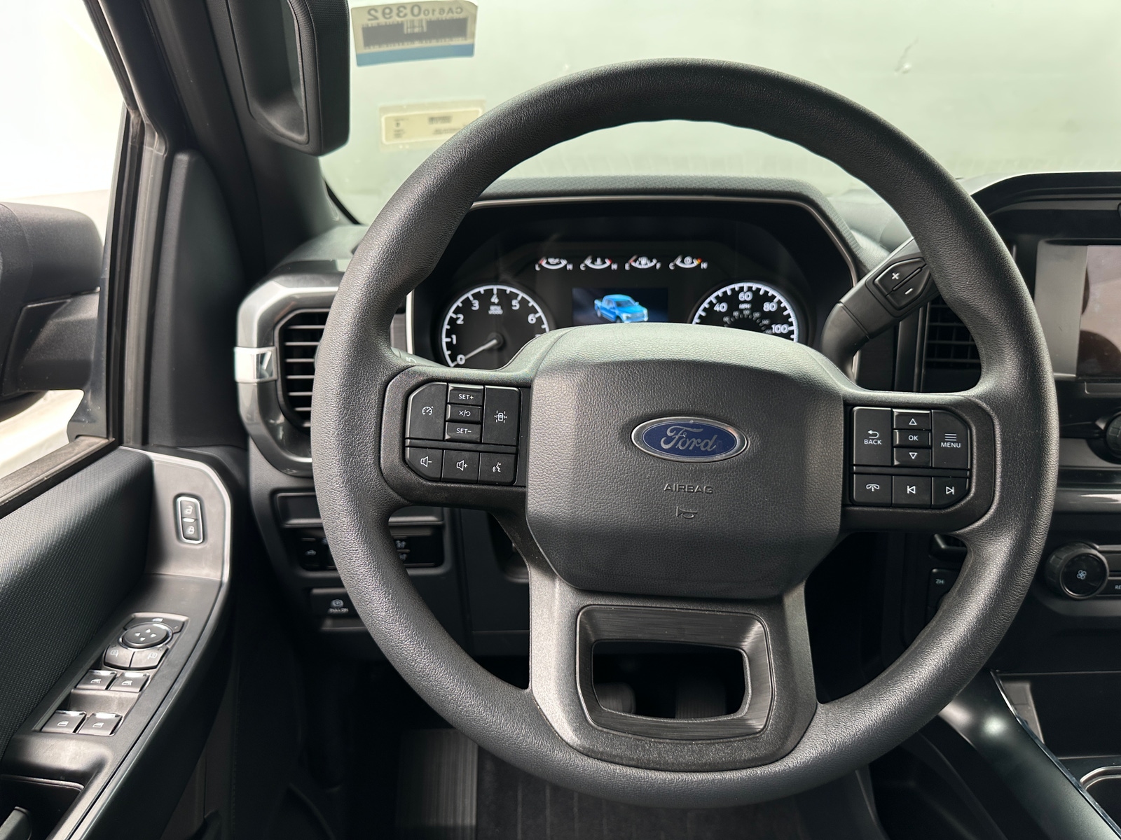 Thumbnail: 2023 Ford Econoline - 5