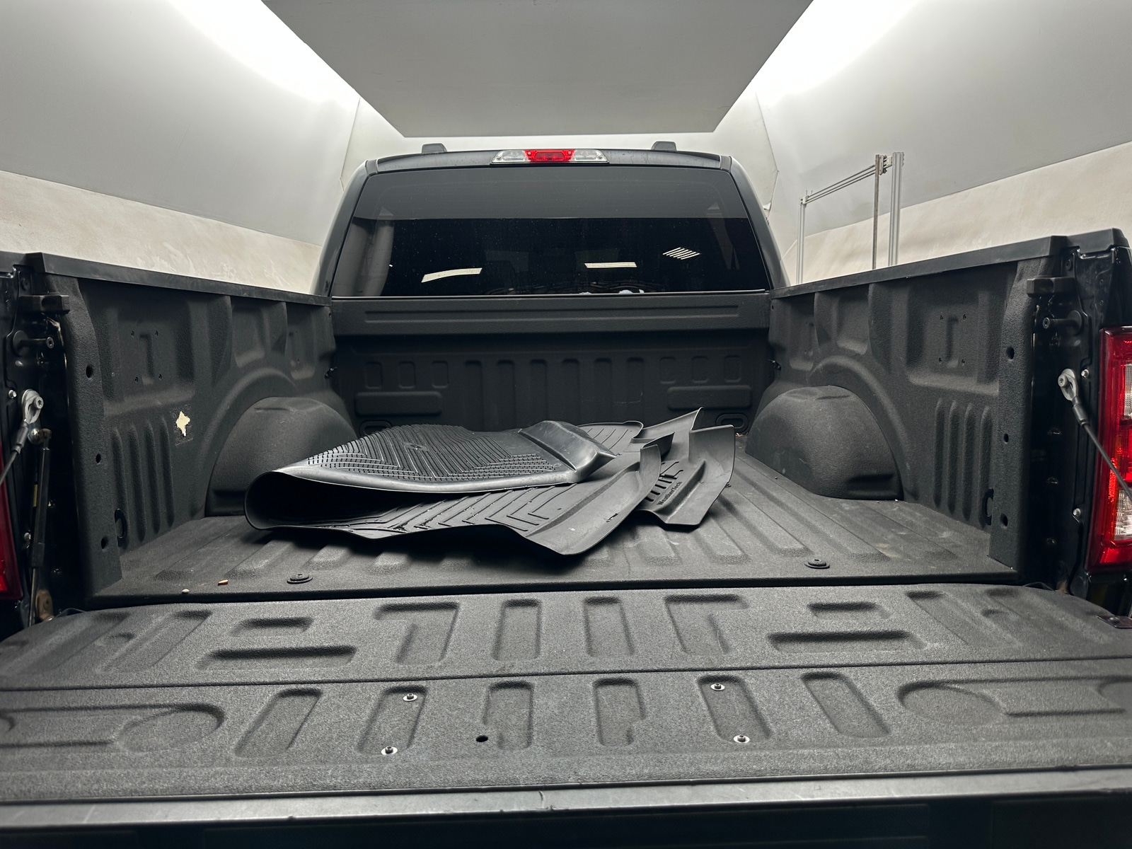 Thumbnail: 2023 Ford Econoline - 7