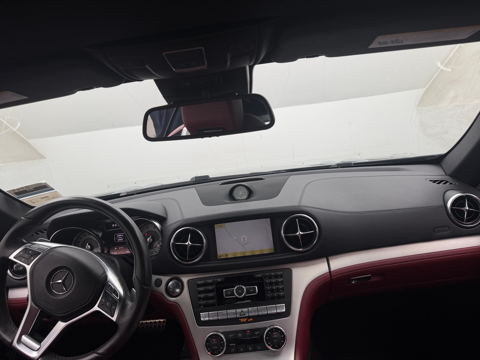 Thumbnail: 2013 Mercedes-Benz SL-Class - 2