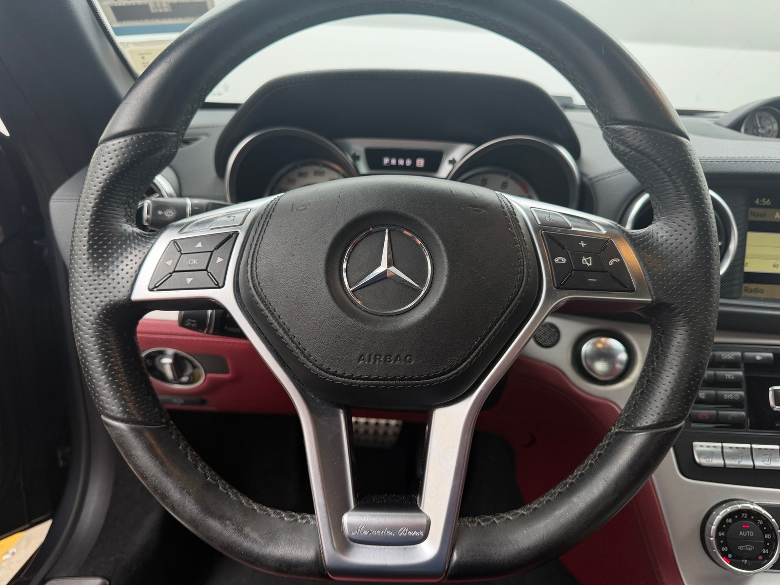 Thumbnail: 2013 Mercedes-Benz SL-Class - 4