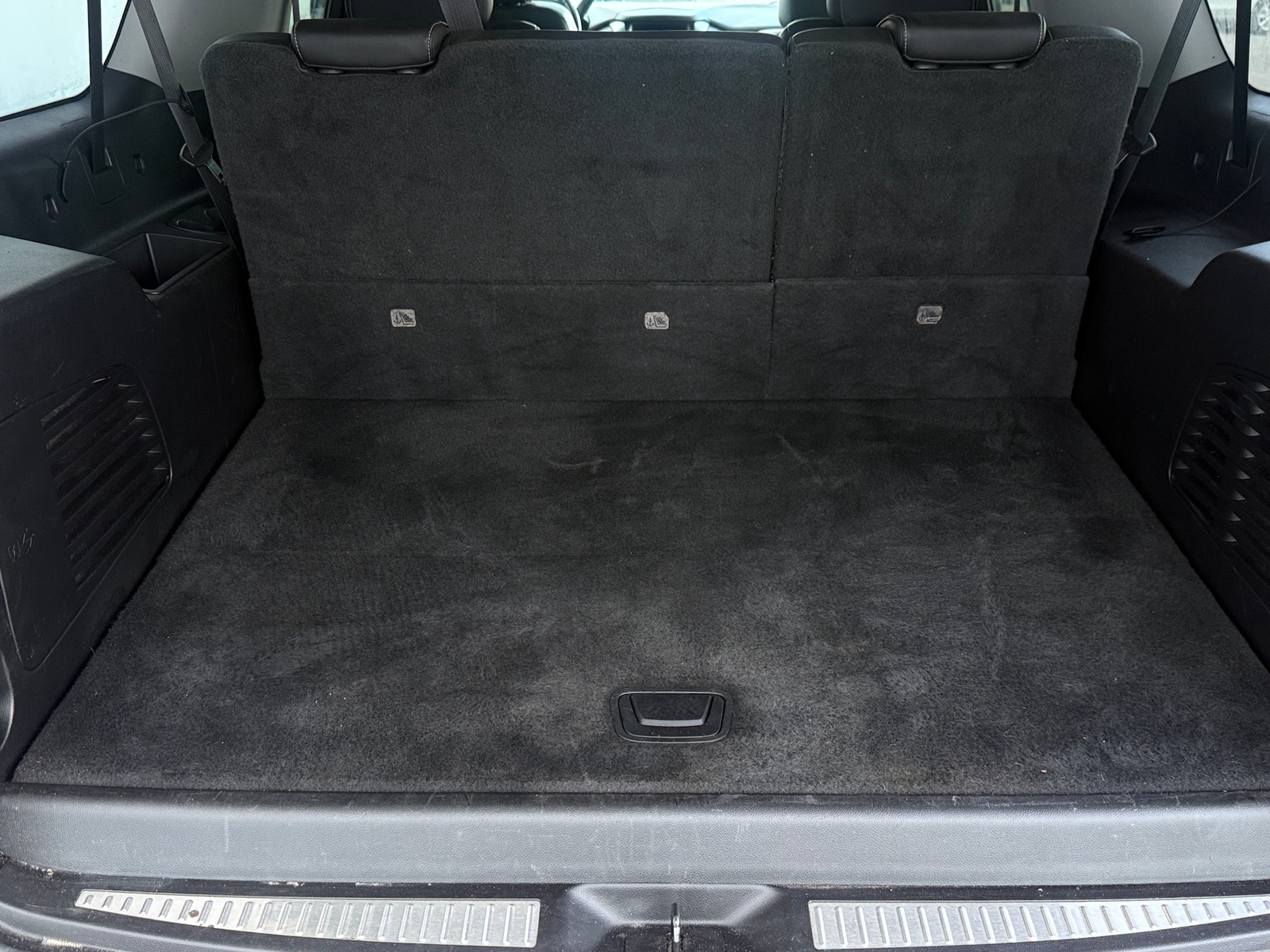 Thumbnail: 2015 Chevrolet Suburban - 6