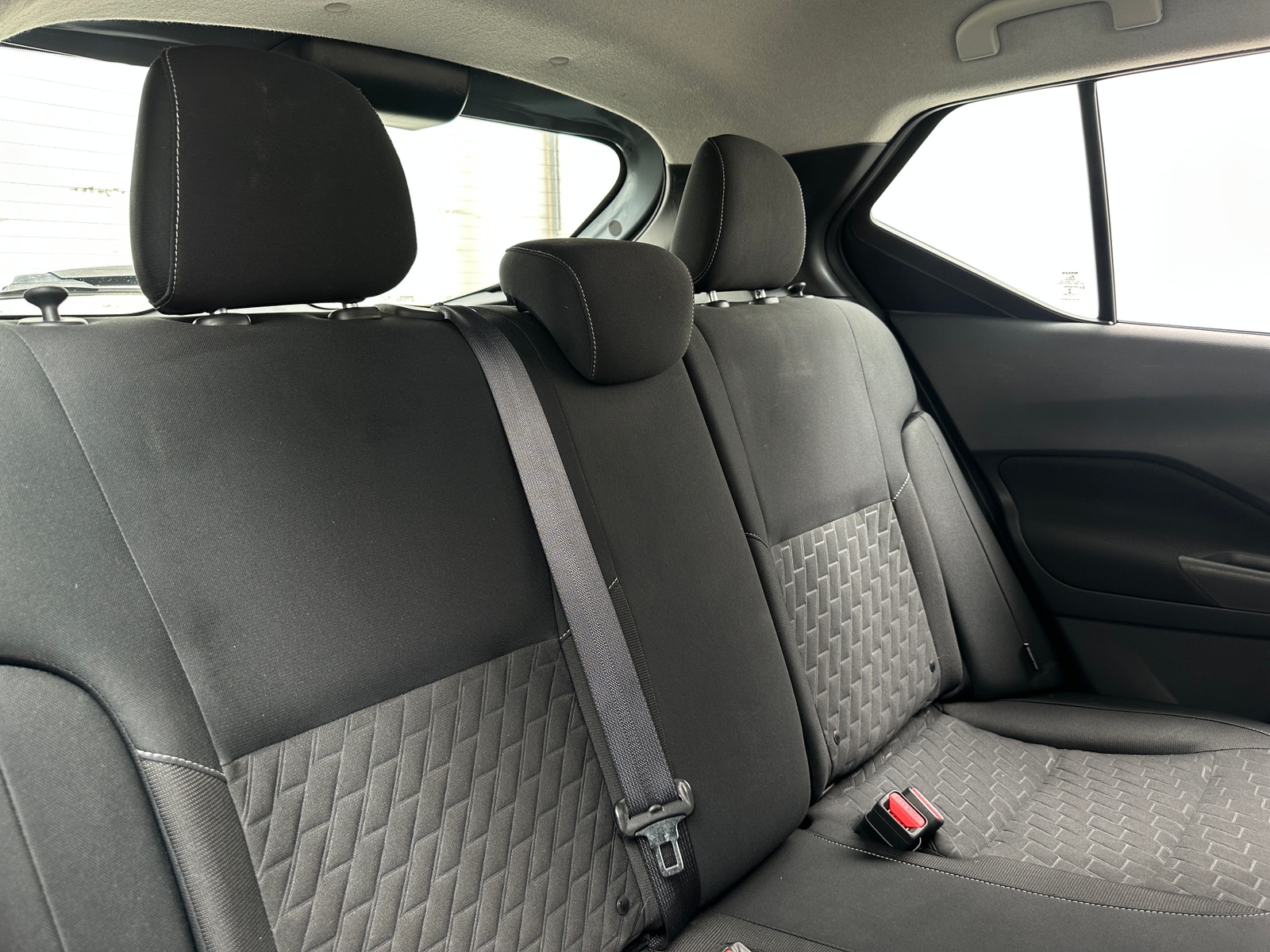 Thumbnail: 2021 Nissan Kicks - 6