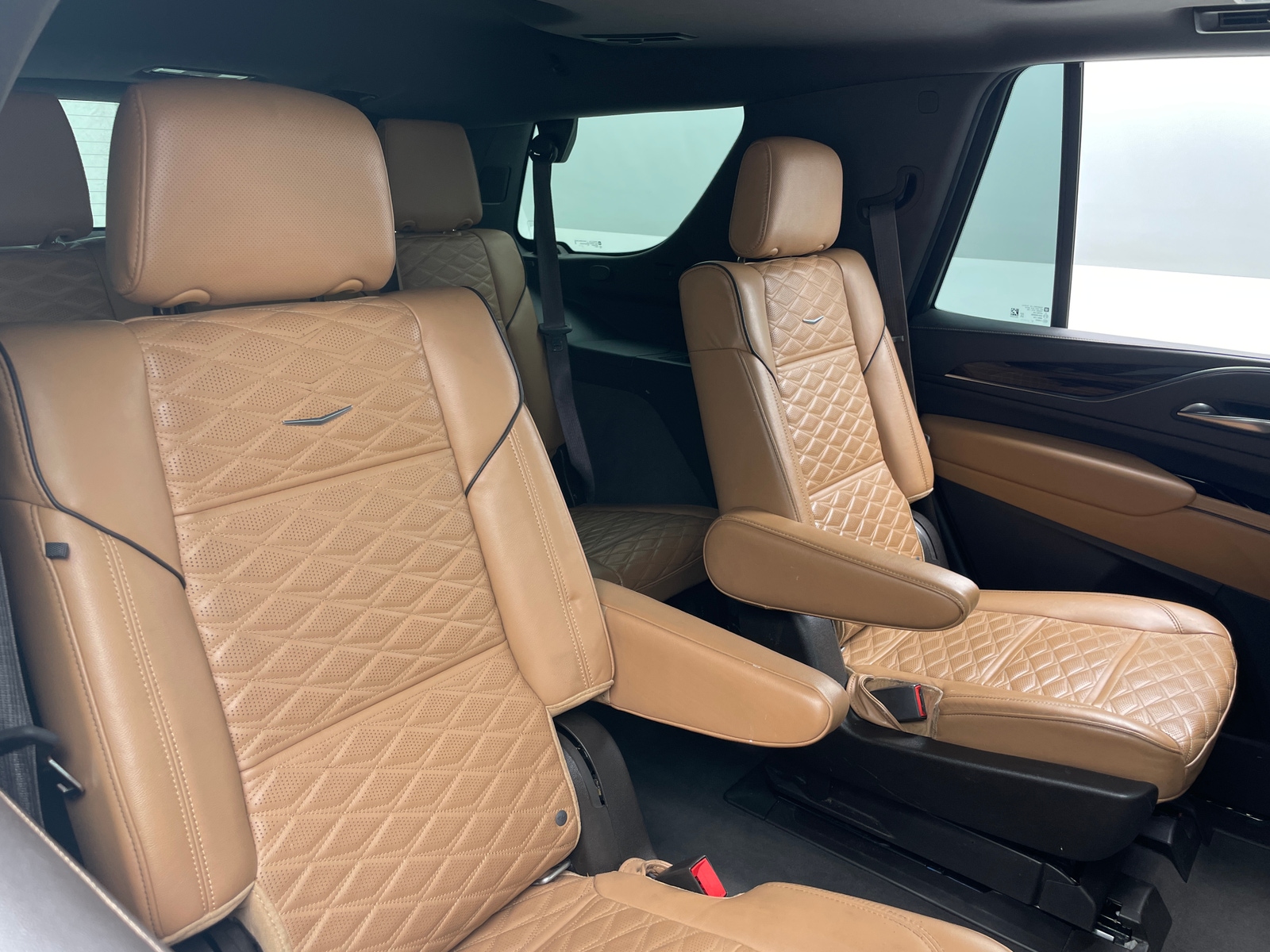 Thumbnail: 2021 Cadillac Escalade - 5