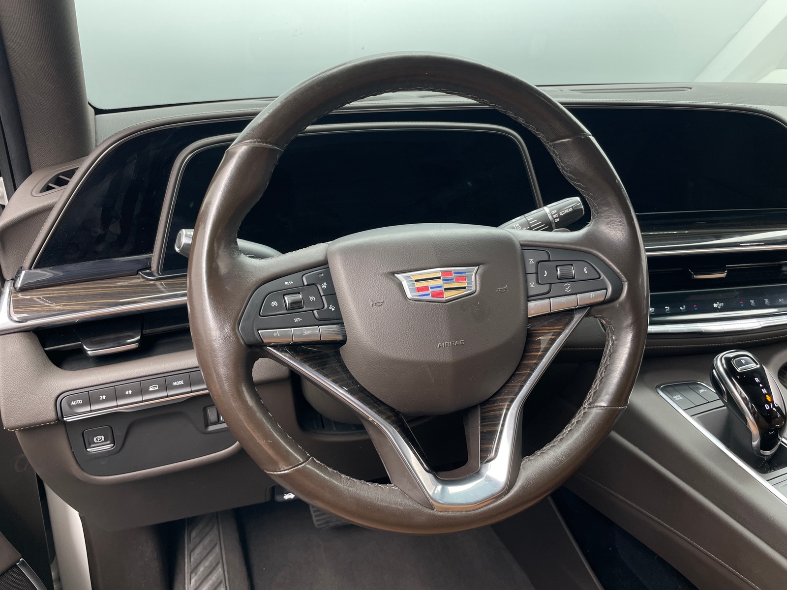Thumbnail: 2021 Cadillac Escalade - 4
