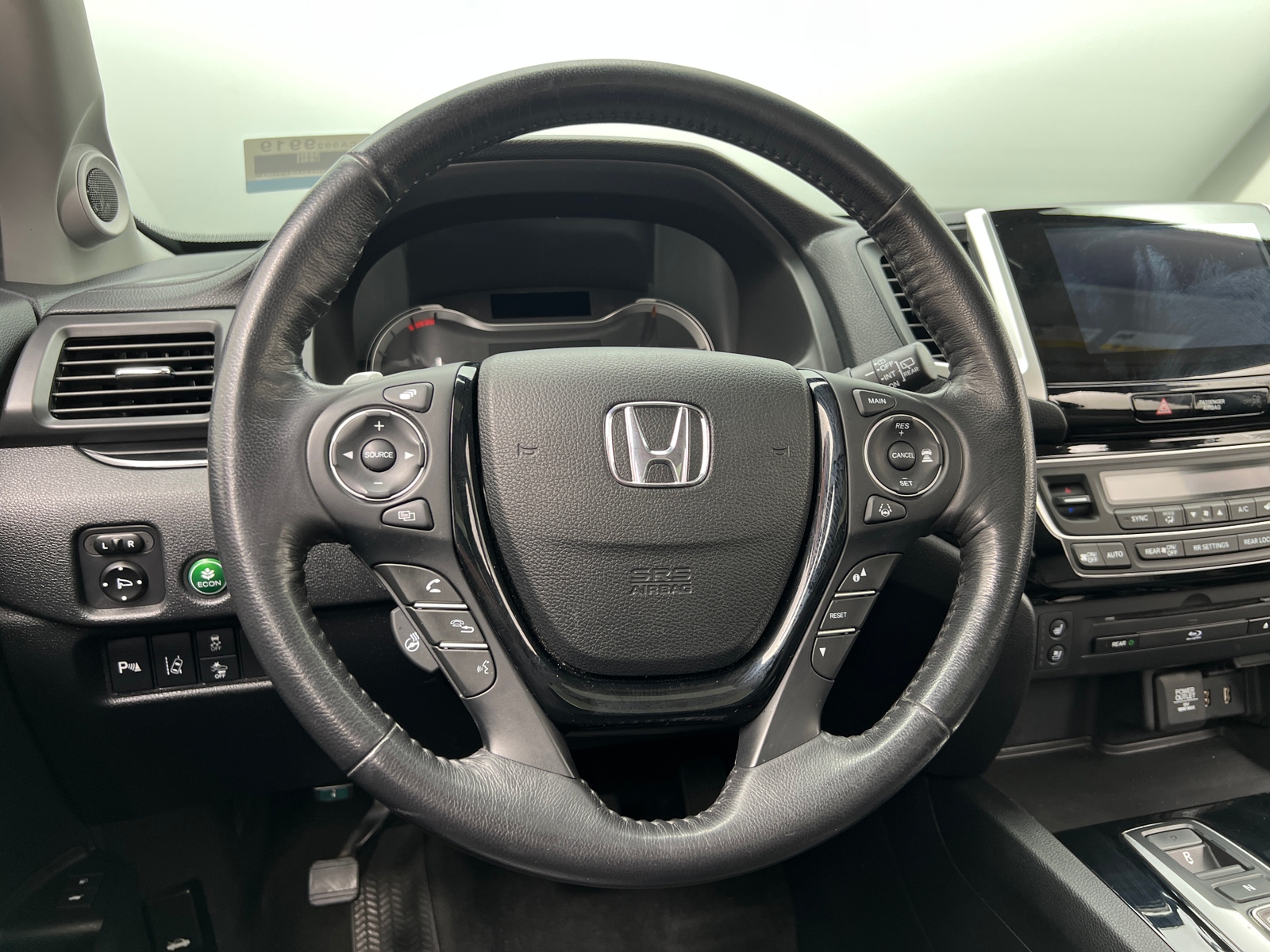 Thumbnail: 2018 Honda Pilot - 4