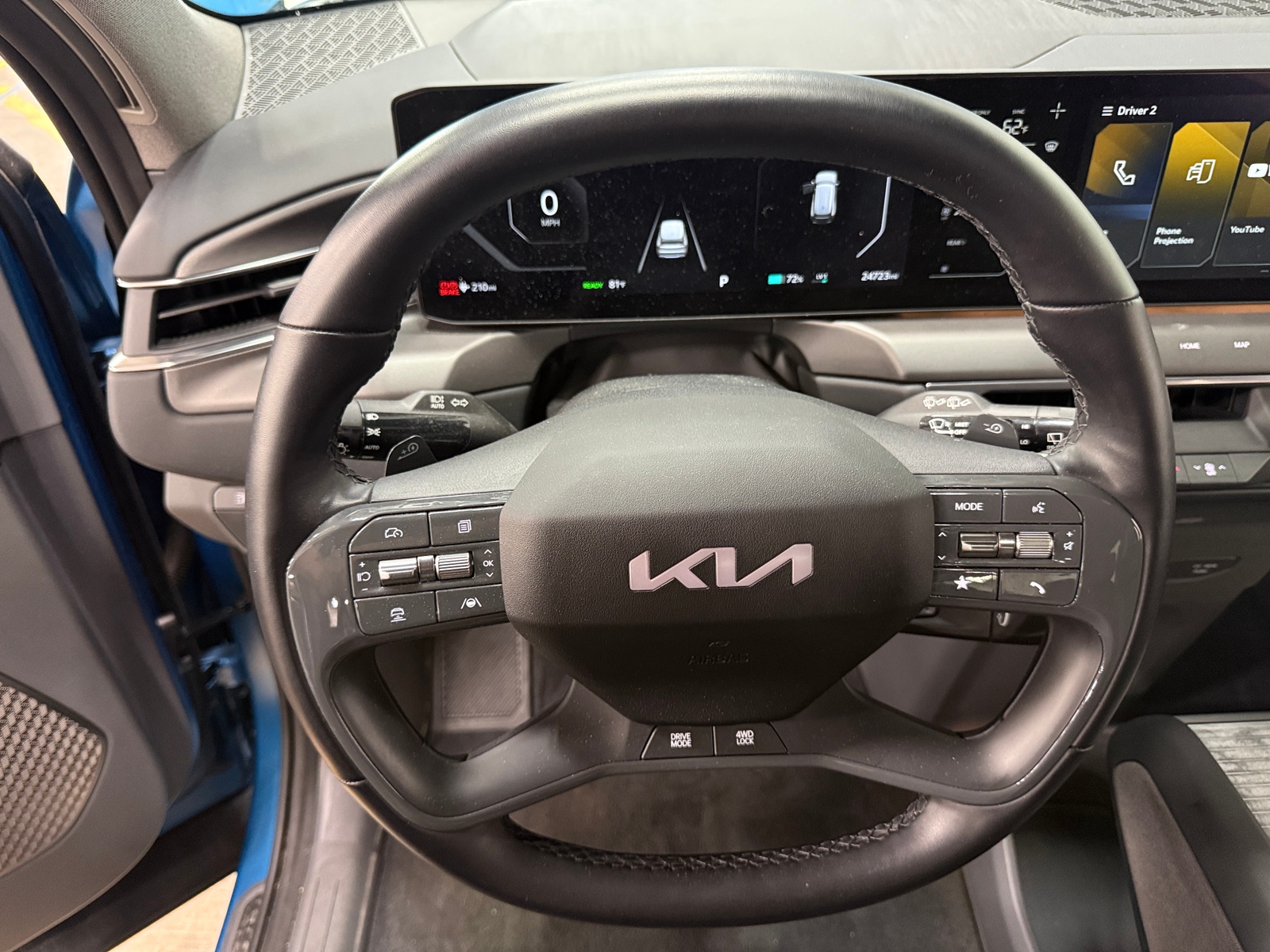 Thumbnail: 2024 Kia EV9 - 4