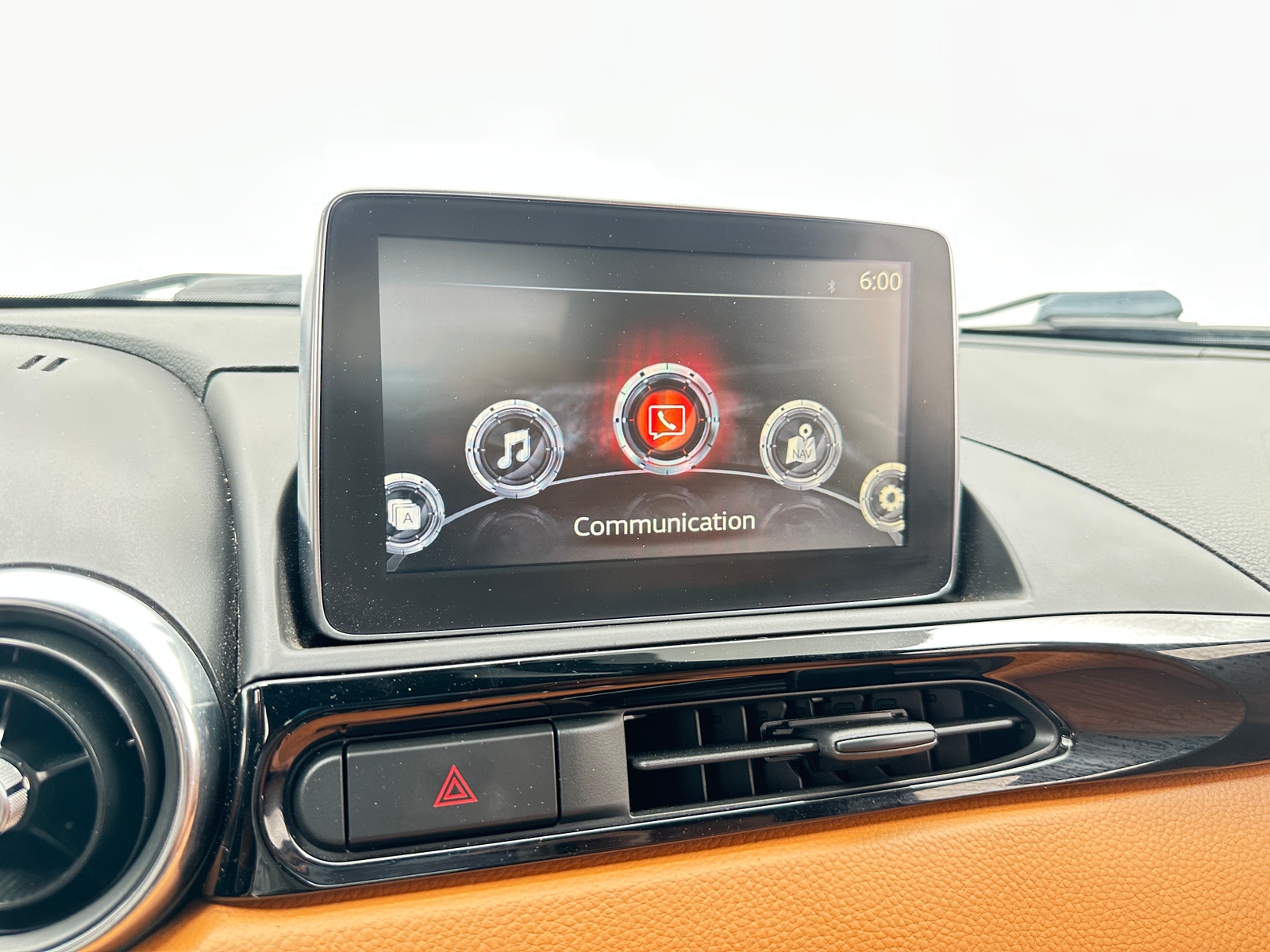 Thumbnail: 2018 Fiat 124 Spider - 2