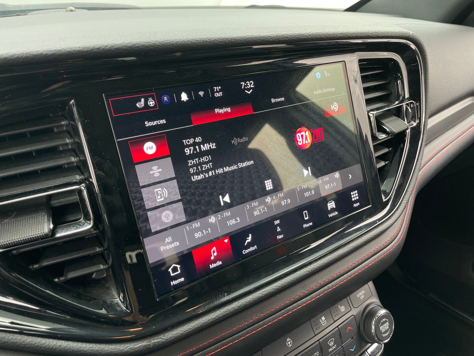 Thumbnail: 2025 Dodge Durango - 3