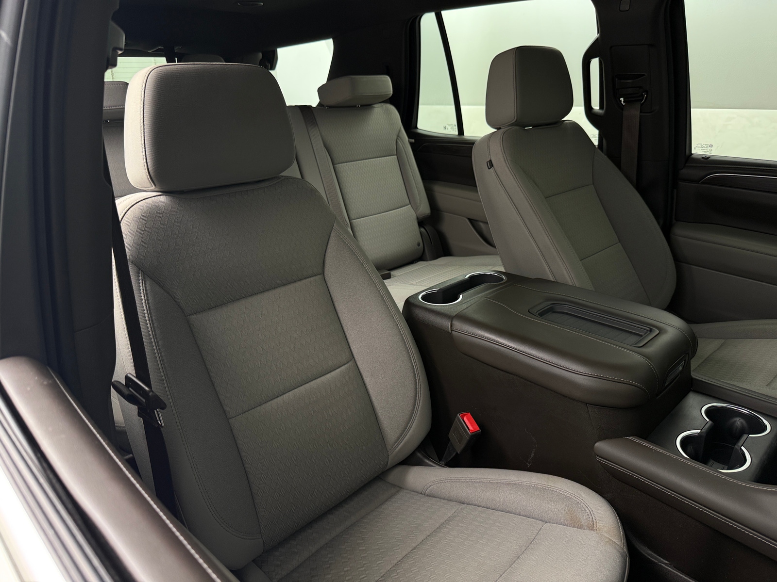 Thumbnail: 2023 Chevrolet Tahoe - 2