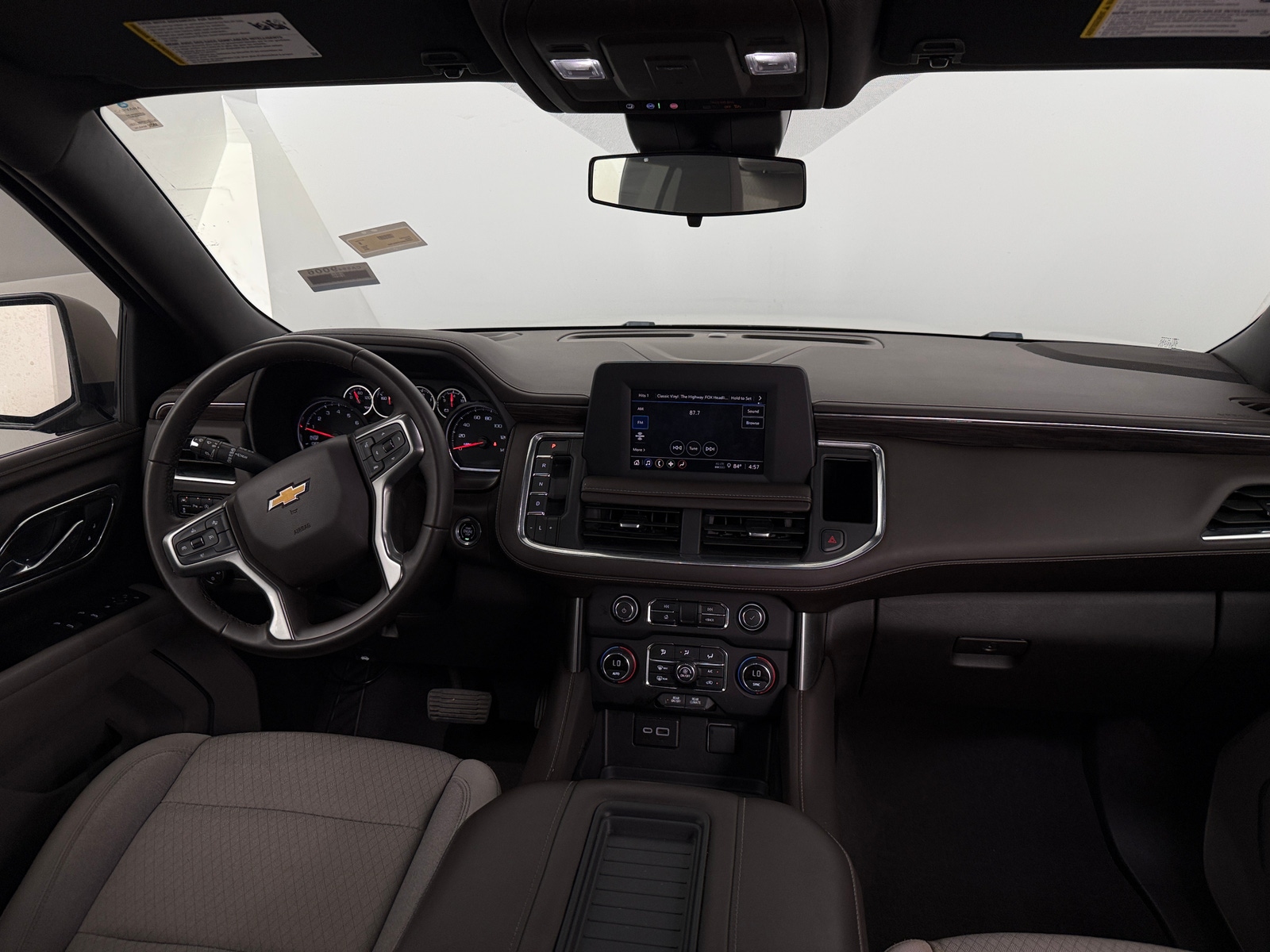 Thumbnail: 2023 Chevrolet Tahoe - 3