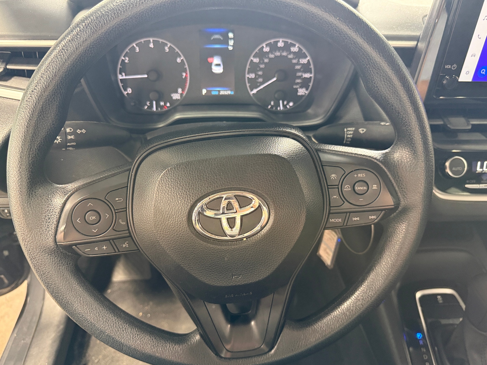 Thumbnail: 2025 Toyota Corolla - 5