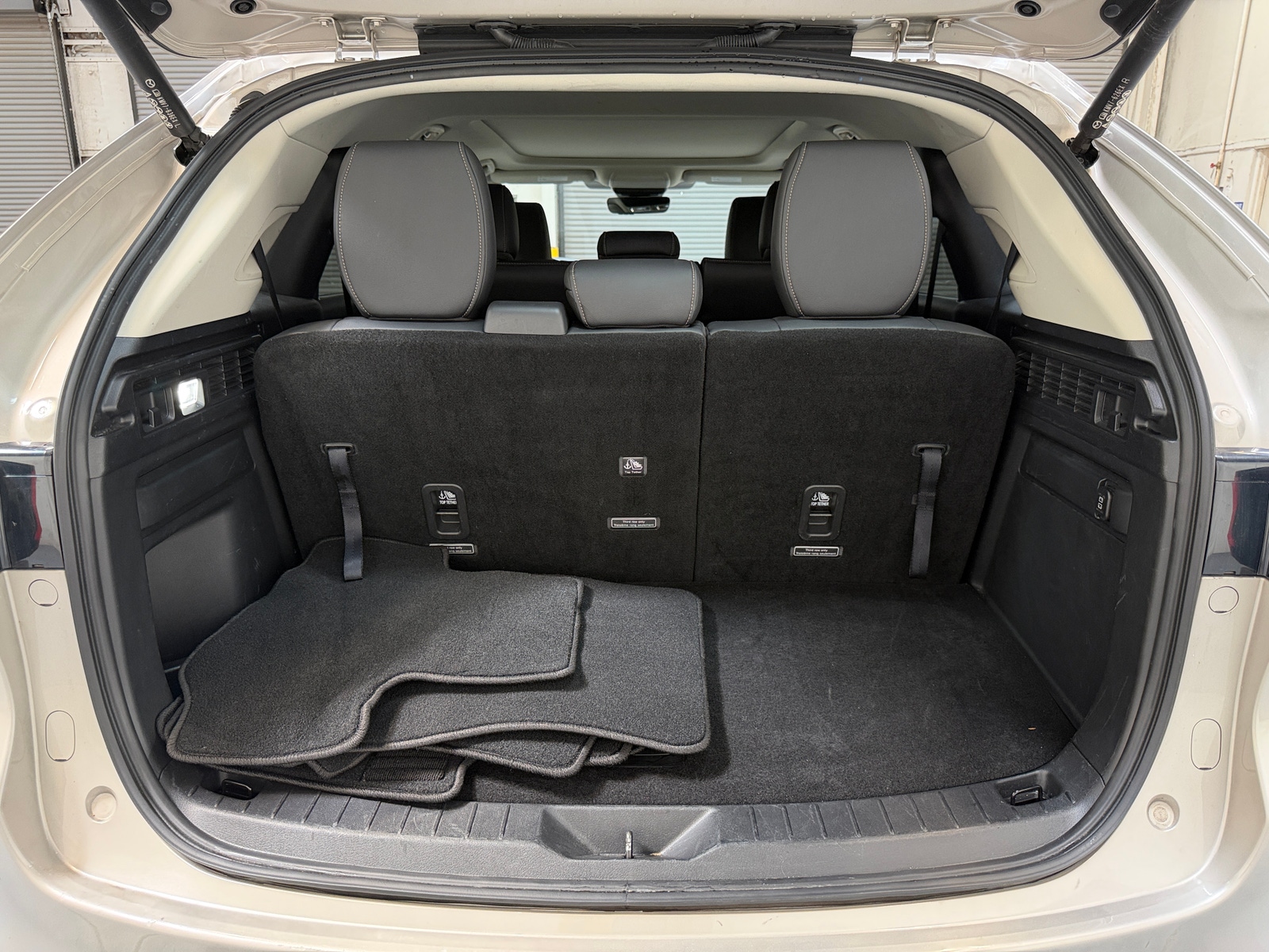 Thumbnail: 2026 Mazda CX-90 - 6