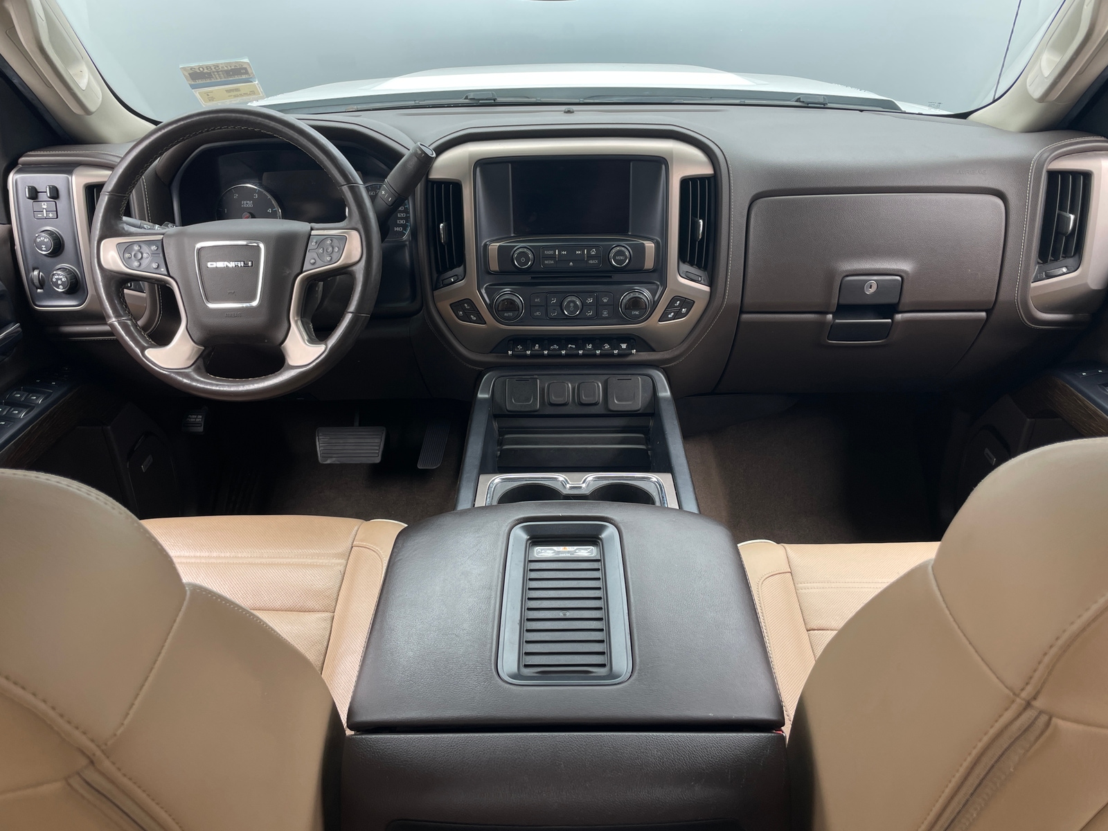 Thumbnail: 2018 GMC Sierra 2500 - 2