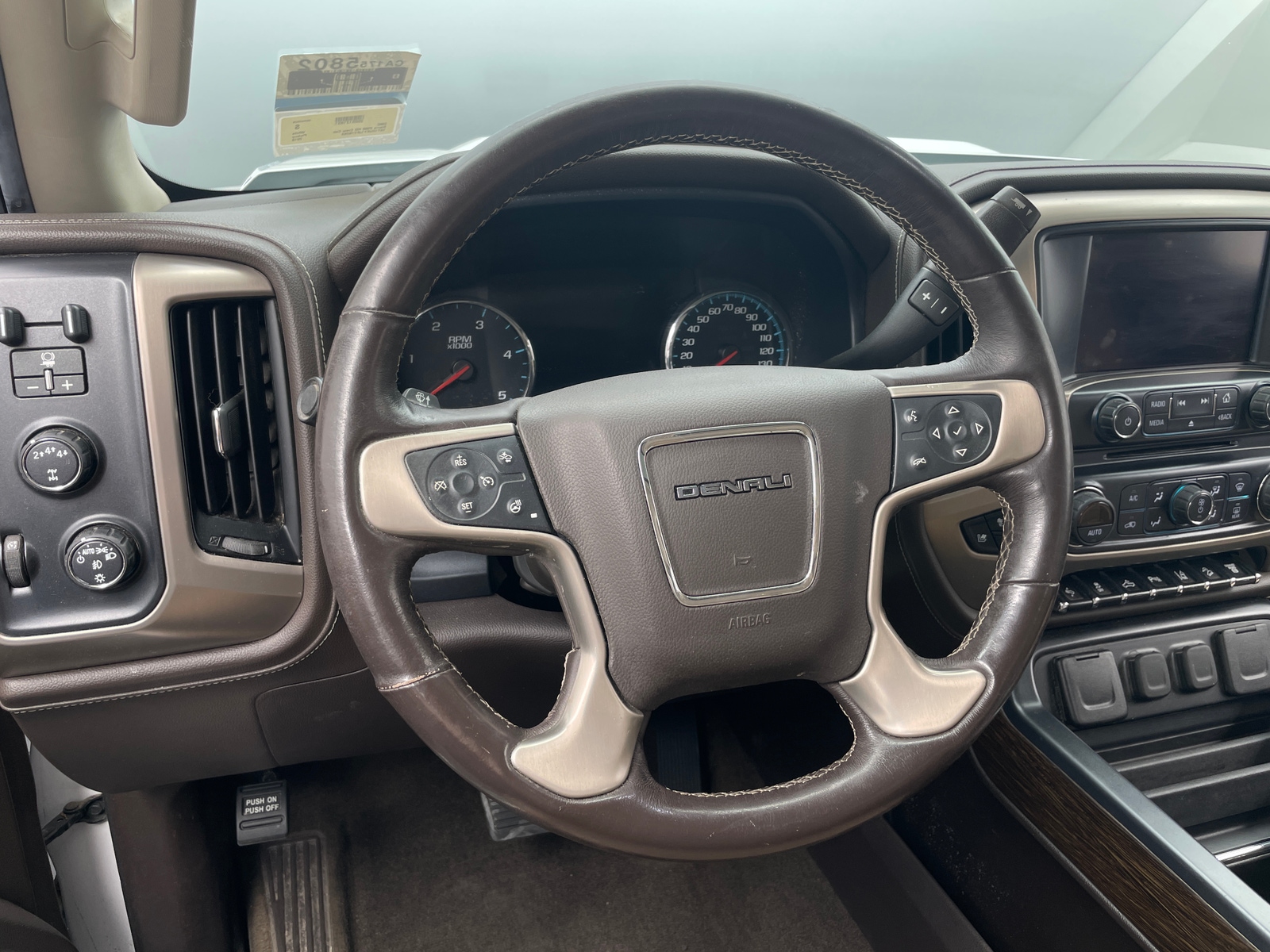 Thumbnail: 2018 GMC Sierra 2500 - 4