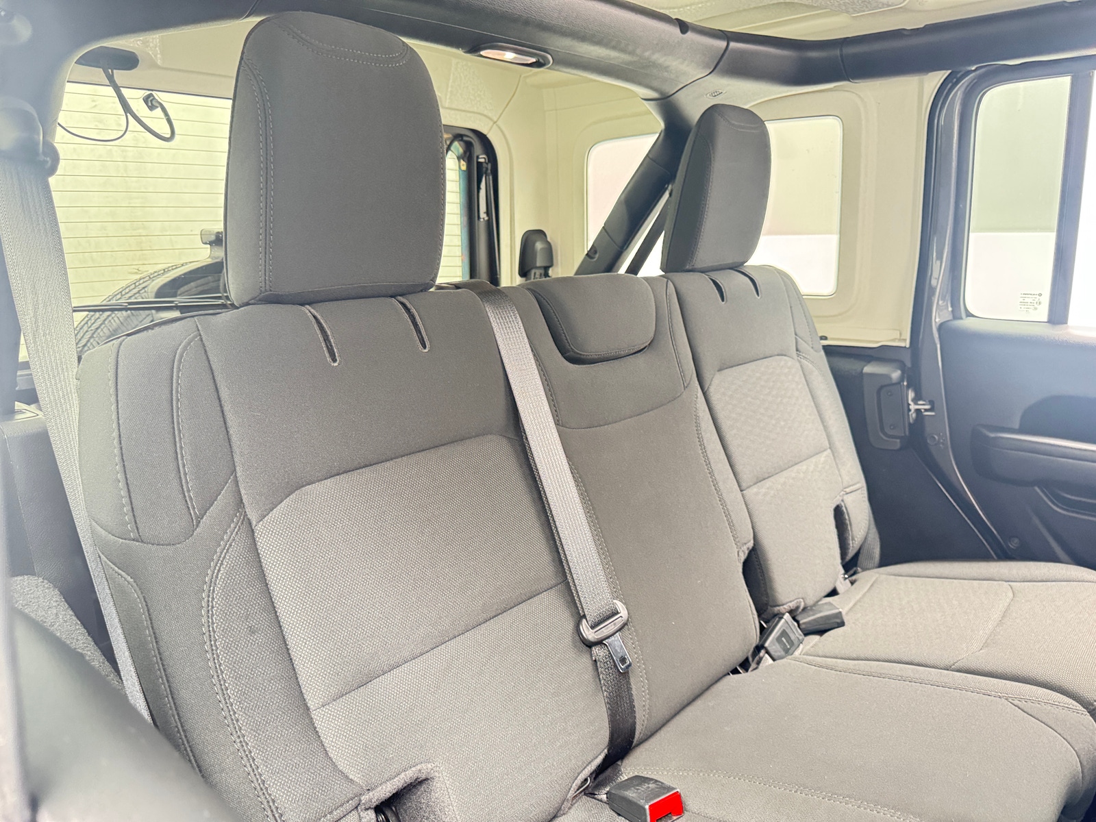 Thumbnail: 2020 Jeep Wrangler - 6