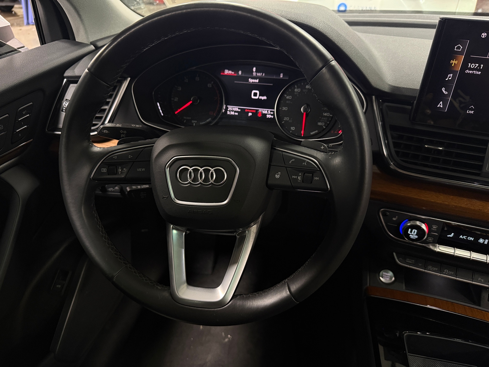 Thumbnail: 2023 Audi Q5 - 5
