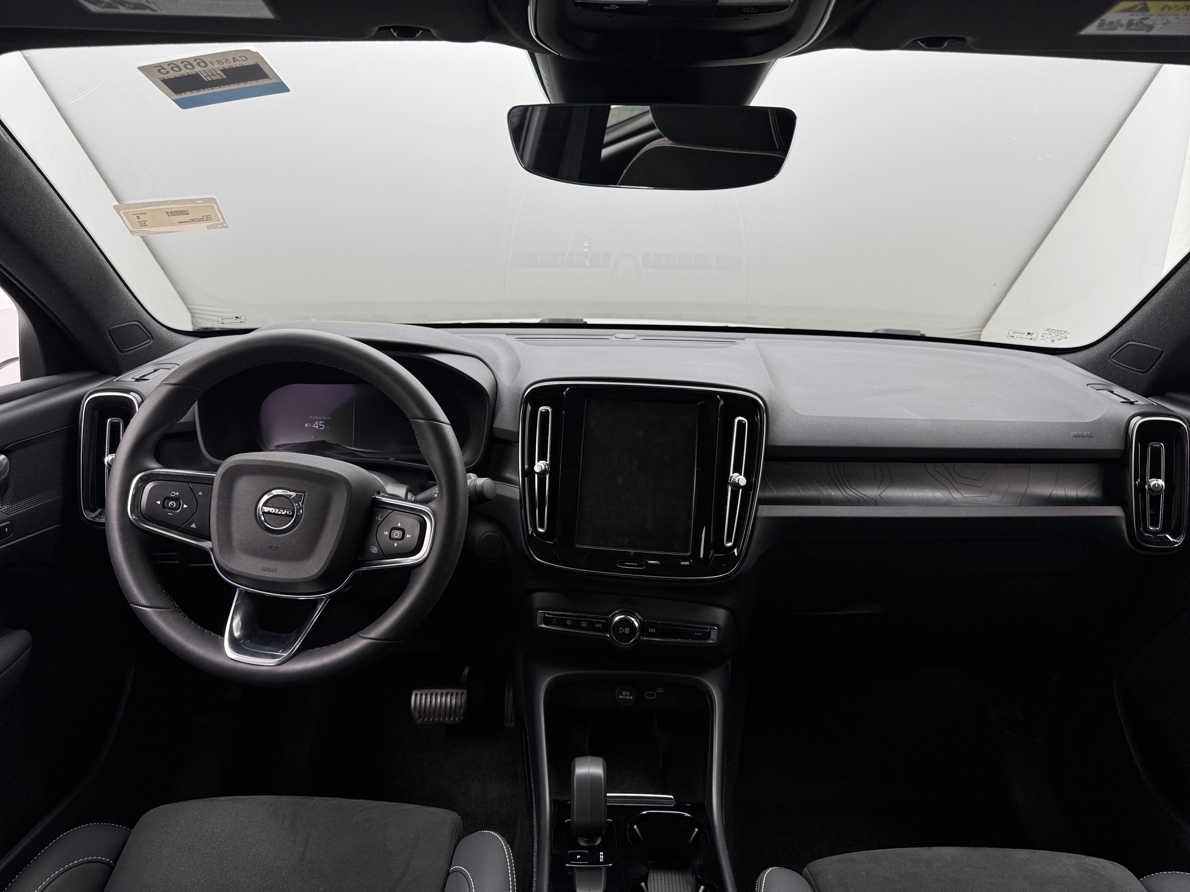 Used 2023 Volvo C40 Plus with VIN YV4ED3GL8P2035389 for sale in Pewaukee, WI