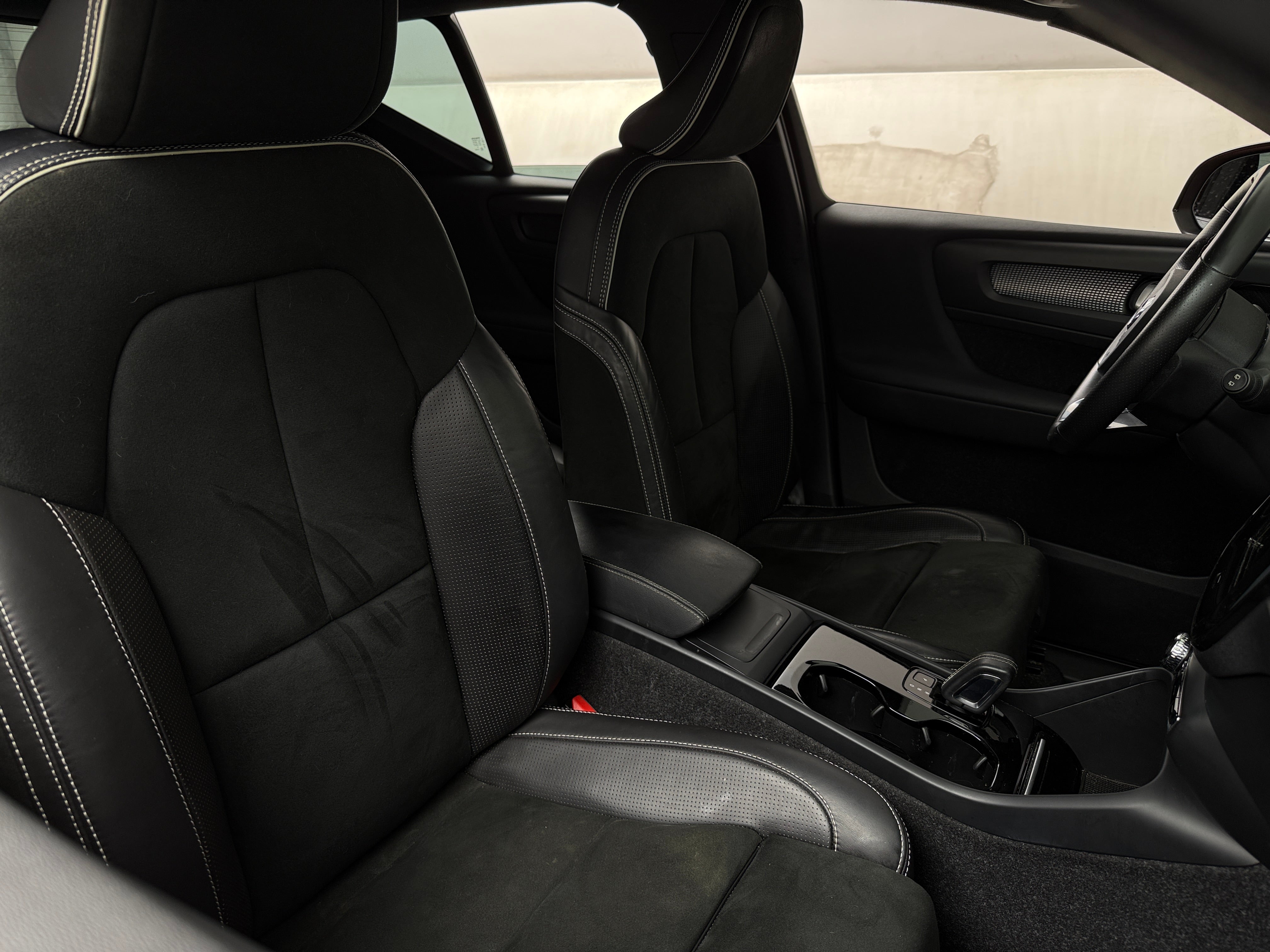 2021 Volvo XC40